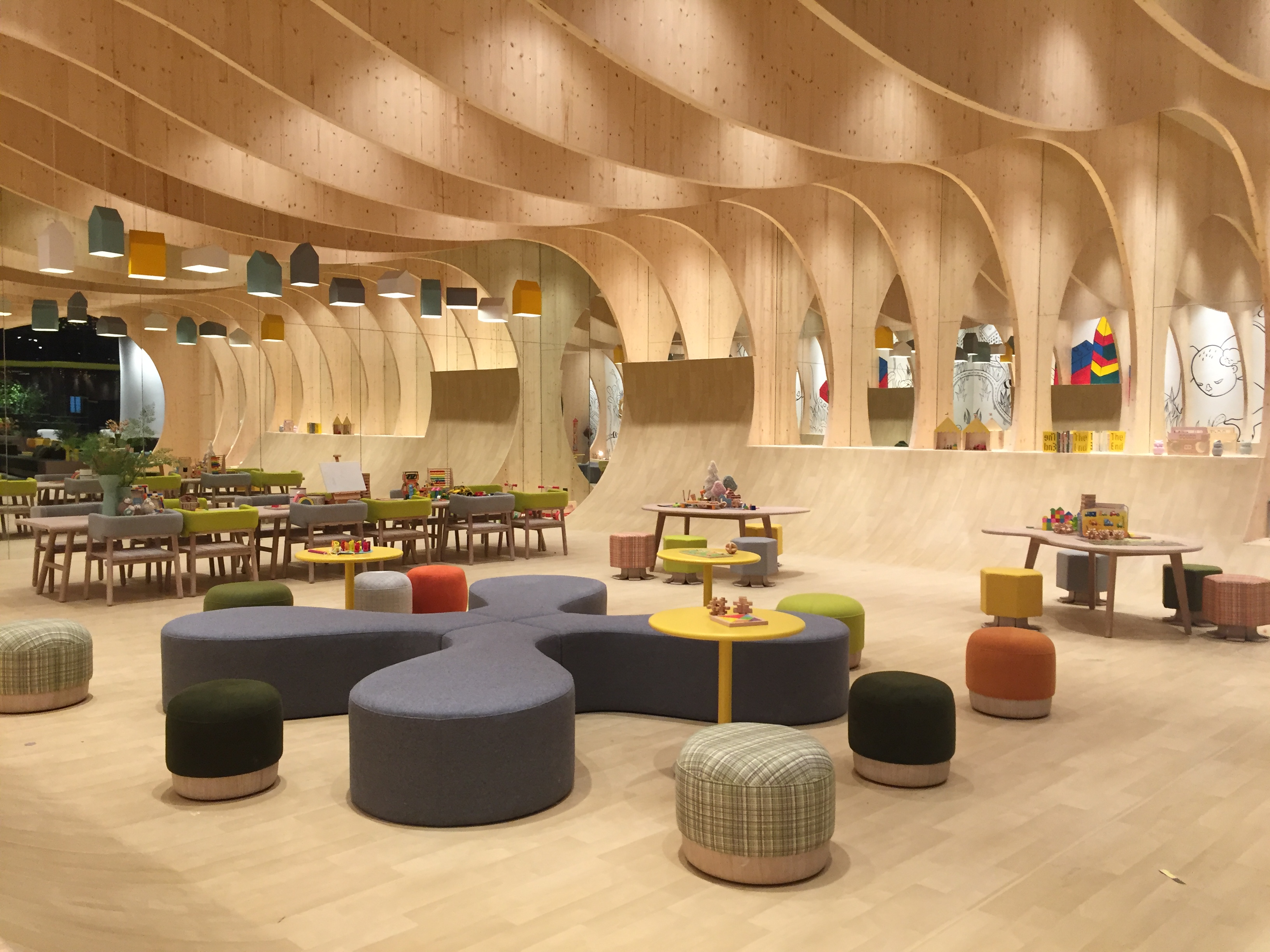 华体会(中国) - 坐具|餐椅|办公家具|设计师家具|阿姆斯椅