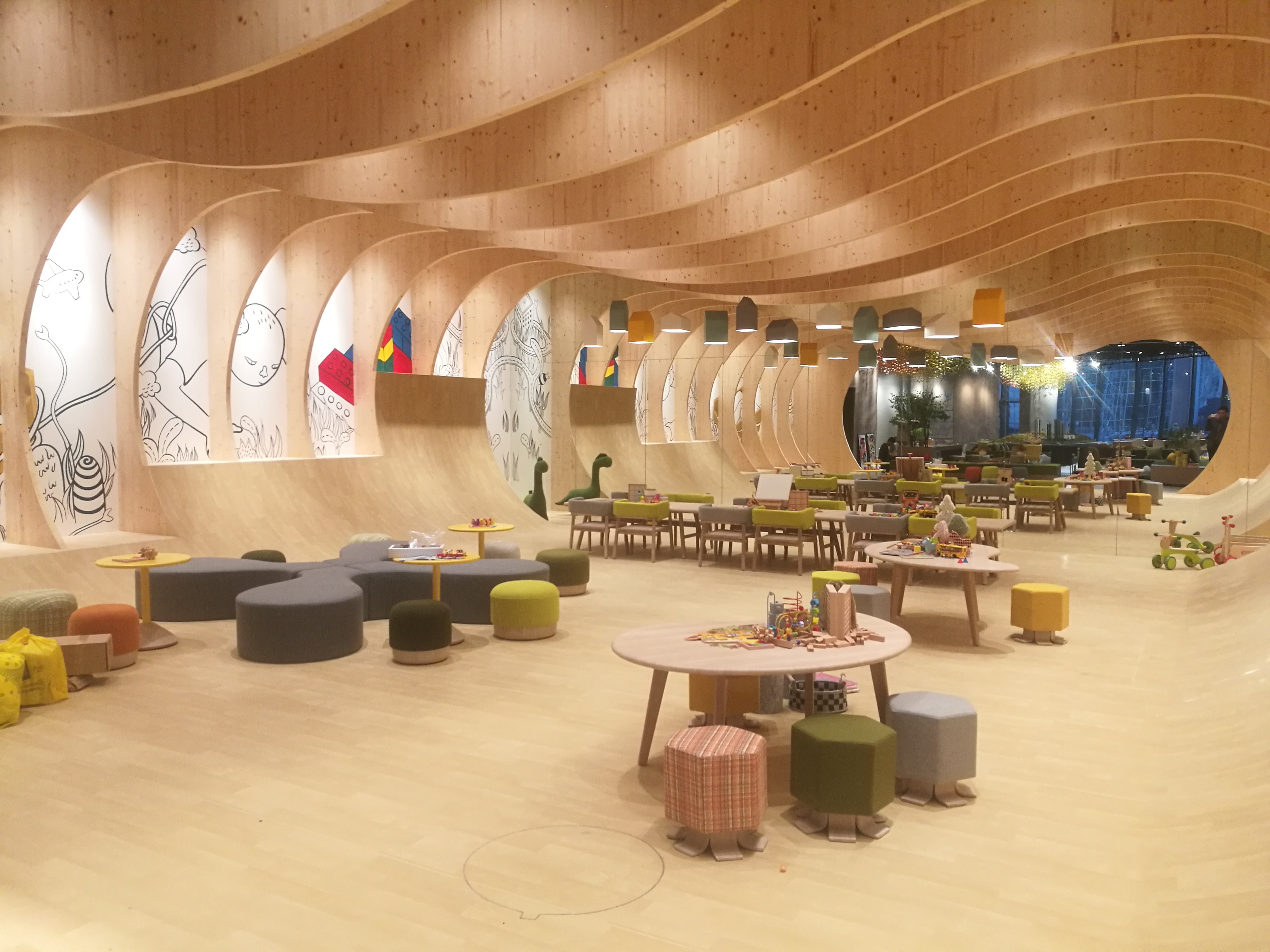 华体会(中国) - 坐具|餐椅|办公家具|设计师家具|阿姆斯椅
