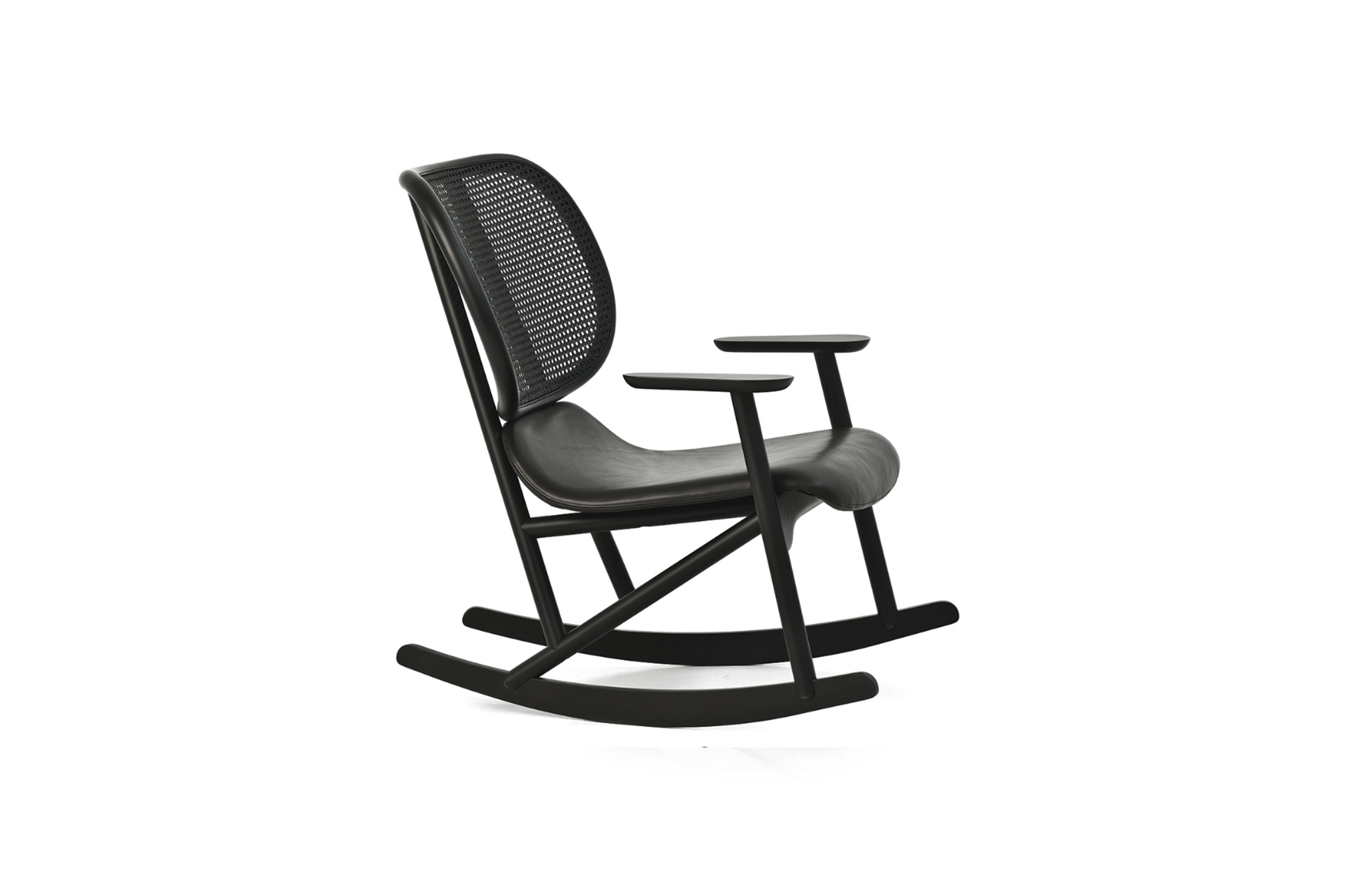 华体会(中国) - 坐具|摇椅|办公家具|设计师家具|克拉拉摇椅