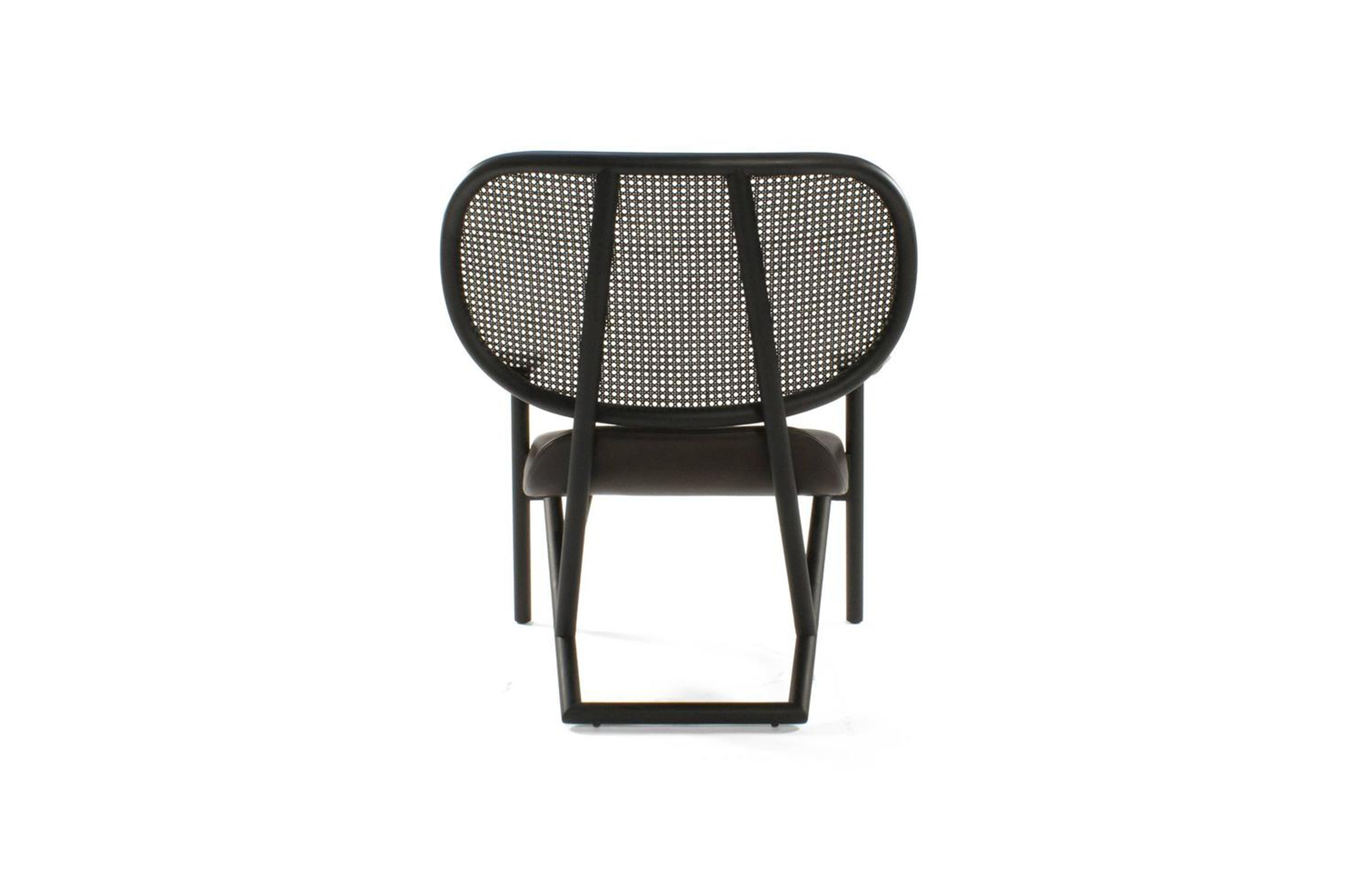 华体会(中国) - 坐具|休闲椅|办公家具|设计师家具|克拉拉休闲椅