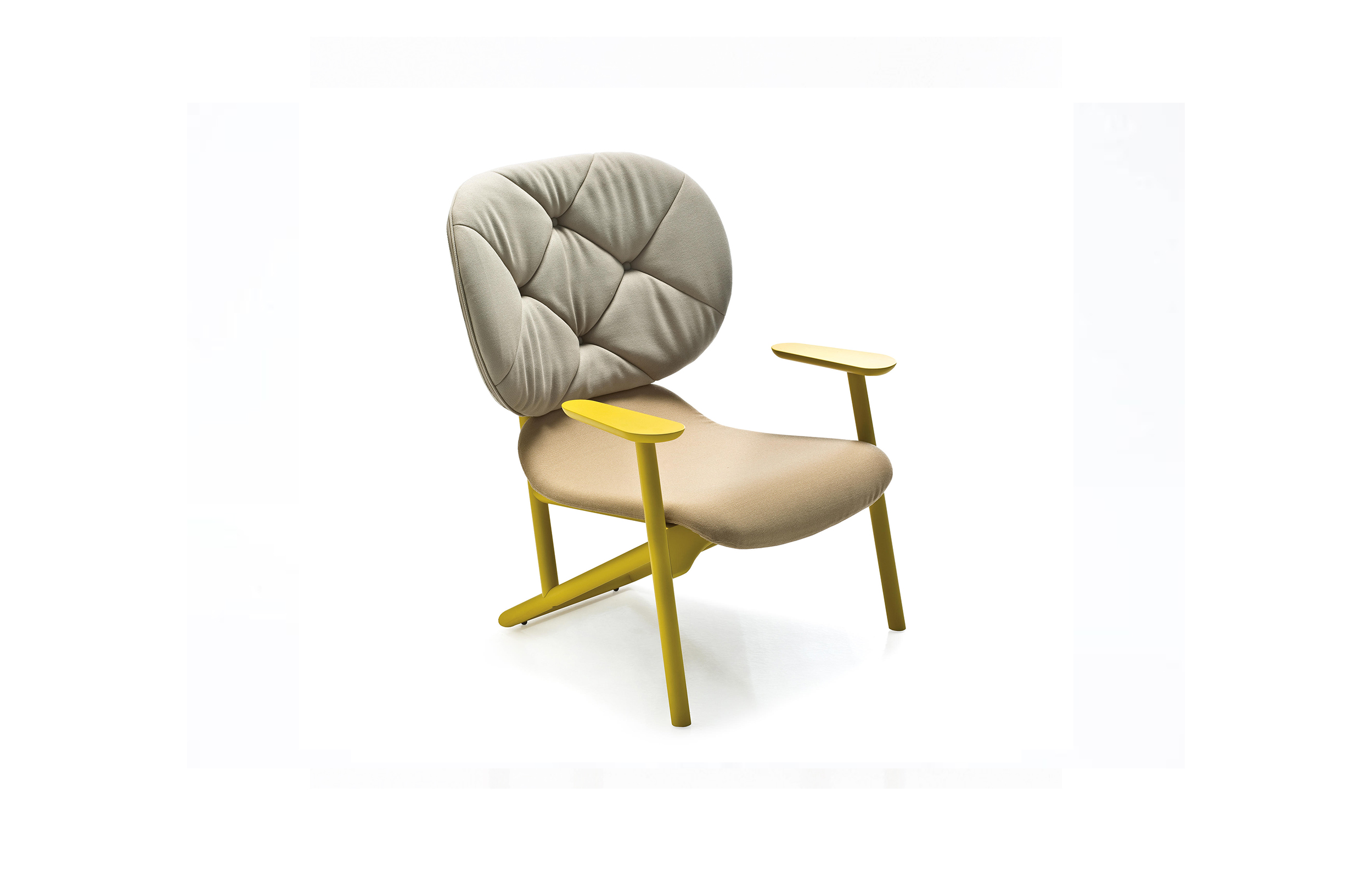 华体会(中国) - 坐具|休闲椅|办公家具|设计师家具|克拉拉休闲椅