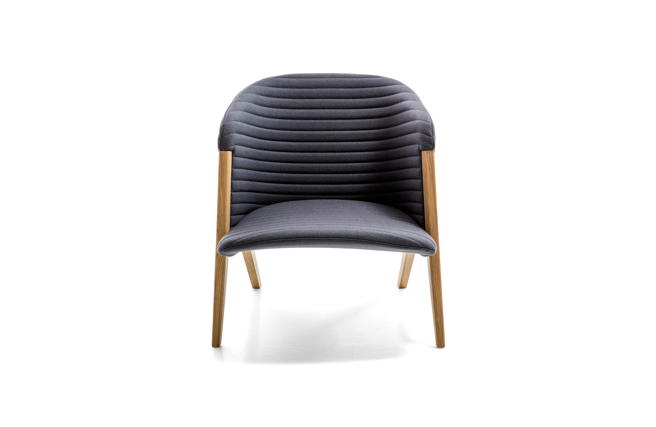 [华体会(中国) - 坐具|休闲椅|办公家具|设计师家具|玛法达休闲椅]