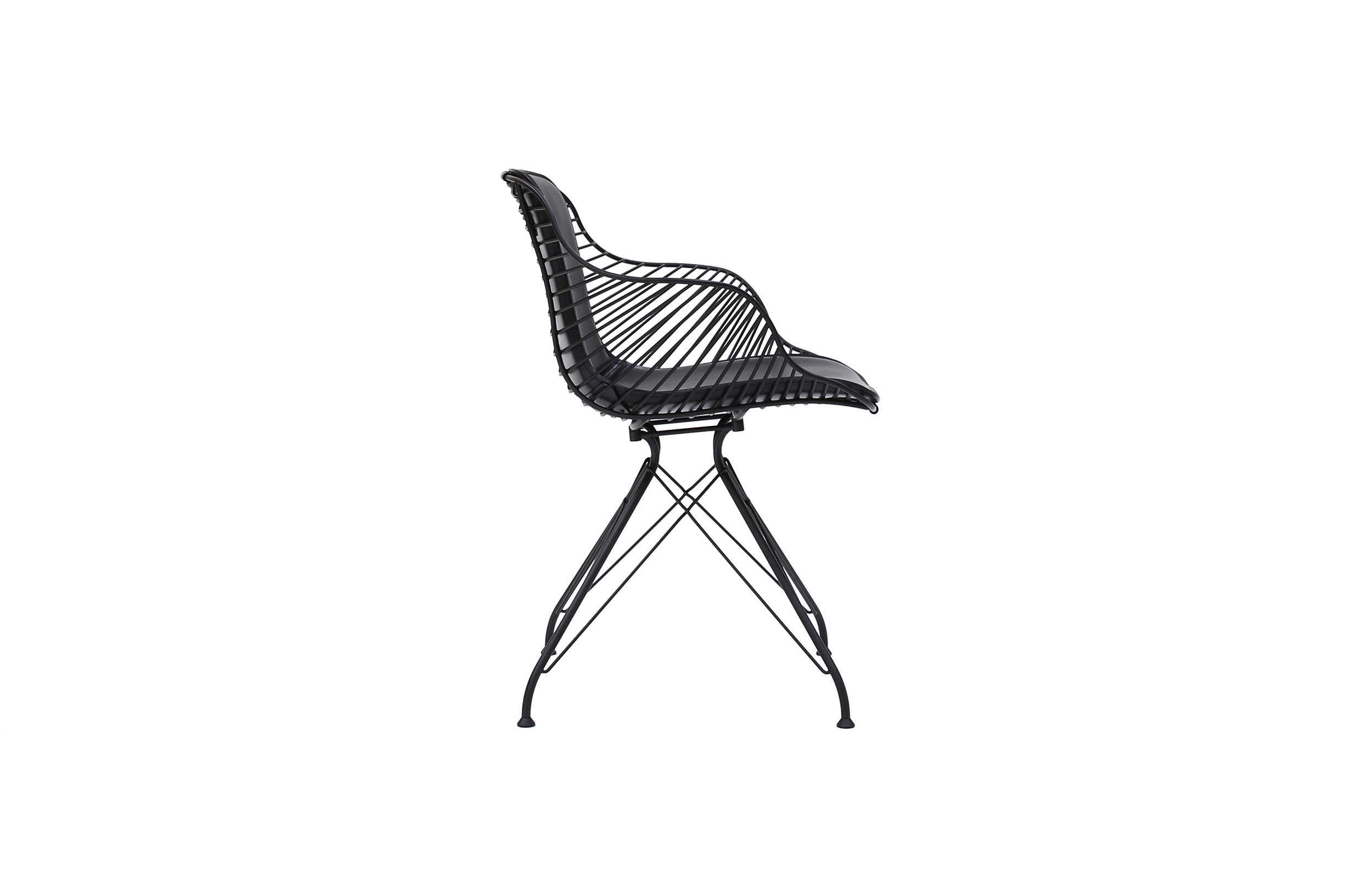 华体会(中国) - 坐具|餐椅|办公家具|设计师家具|金属丝躺椅