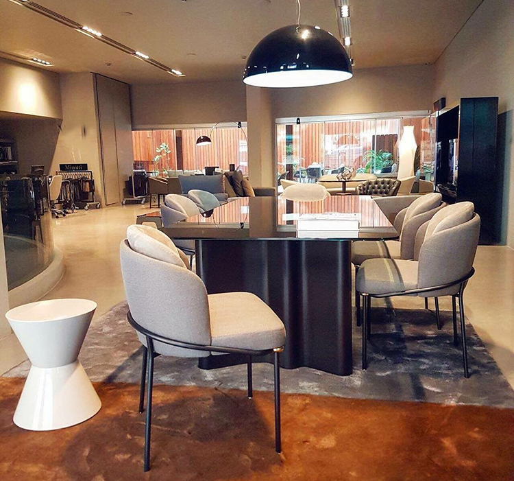 华体会(中国) - 坐具|餐椅|办公家具|设计师家具|黑线餐椅
