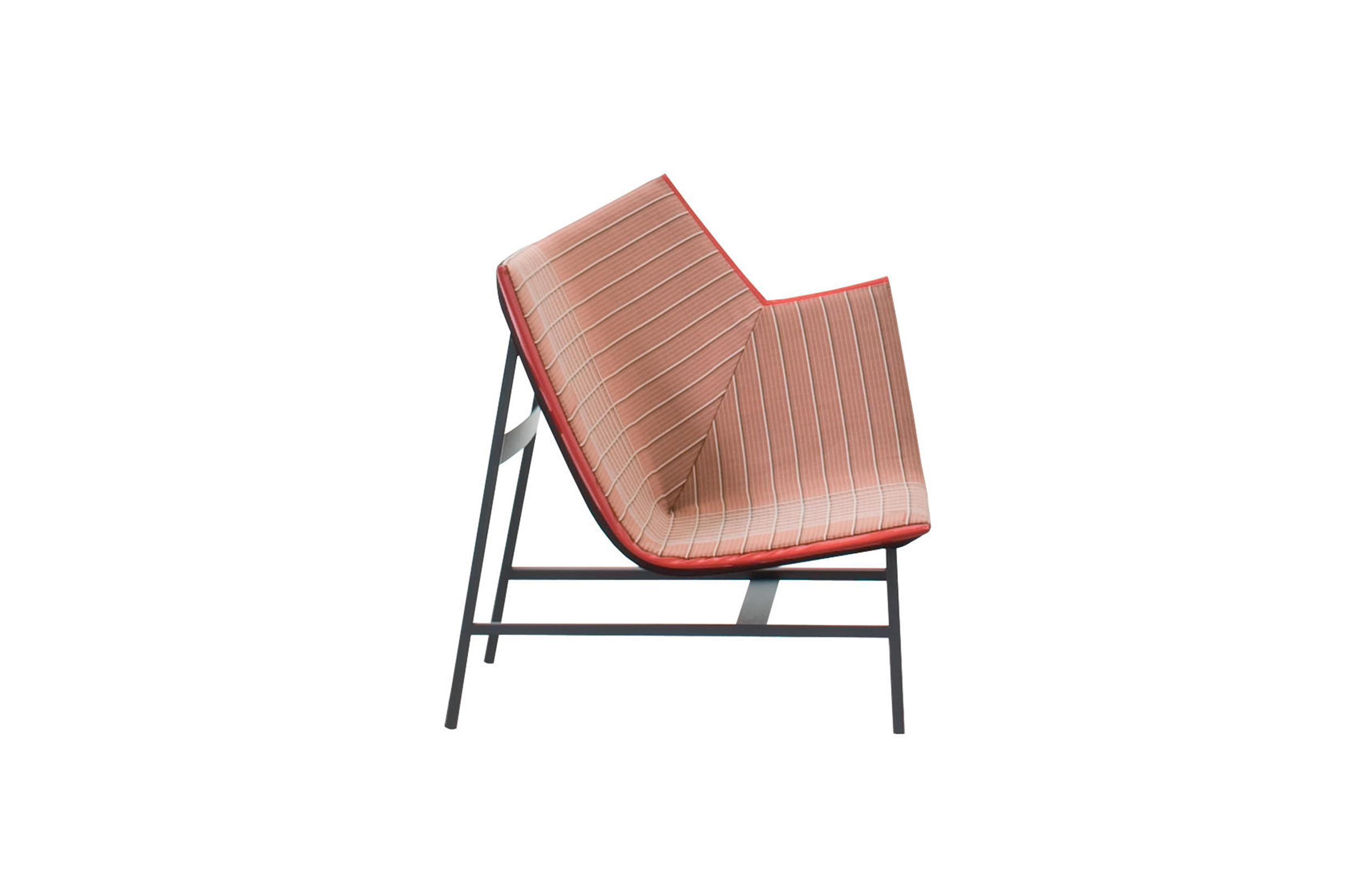 华体会(中国) - 坐具|休闲椅|办公家具|设计师家具|纸飞机休闲椅