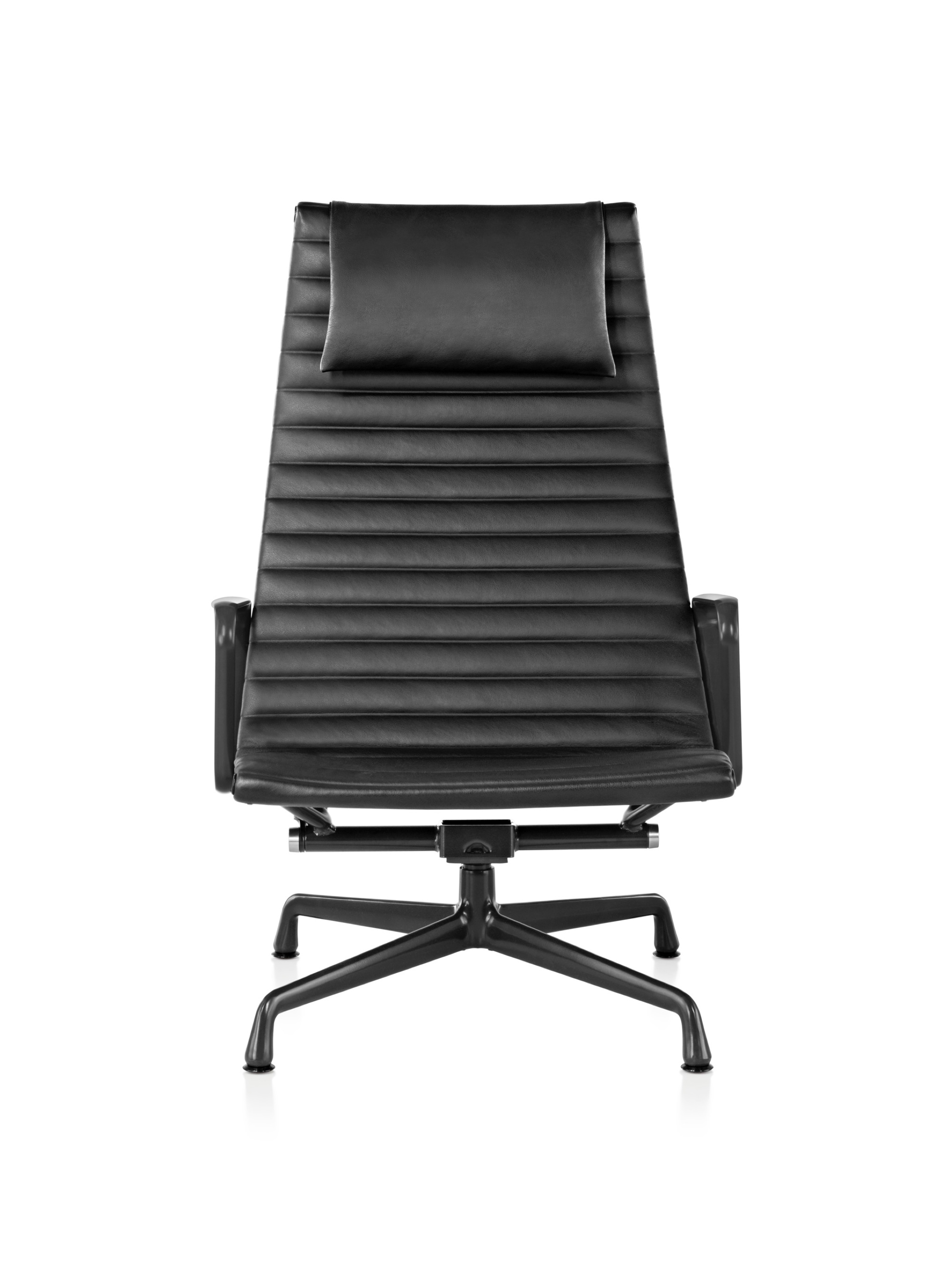 [华体会(中国) - 坐具|躺椅|办公家具|设计师家具|伊姆斯户外躺椅]