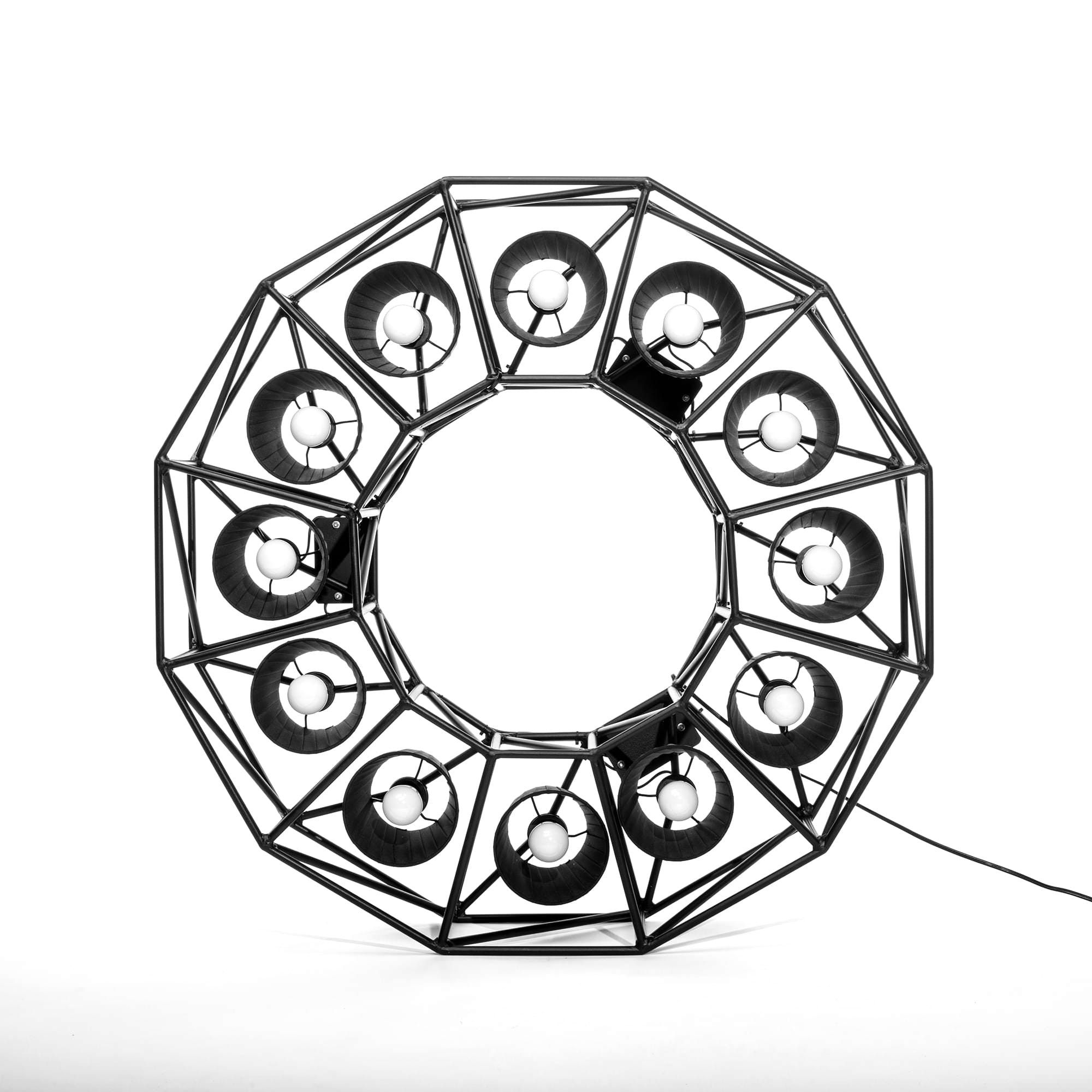 华体会(中国) - 灯饰|落地灯|办公家具|设计师家具|Multilamp