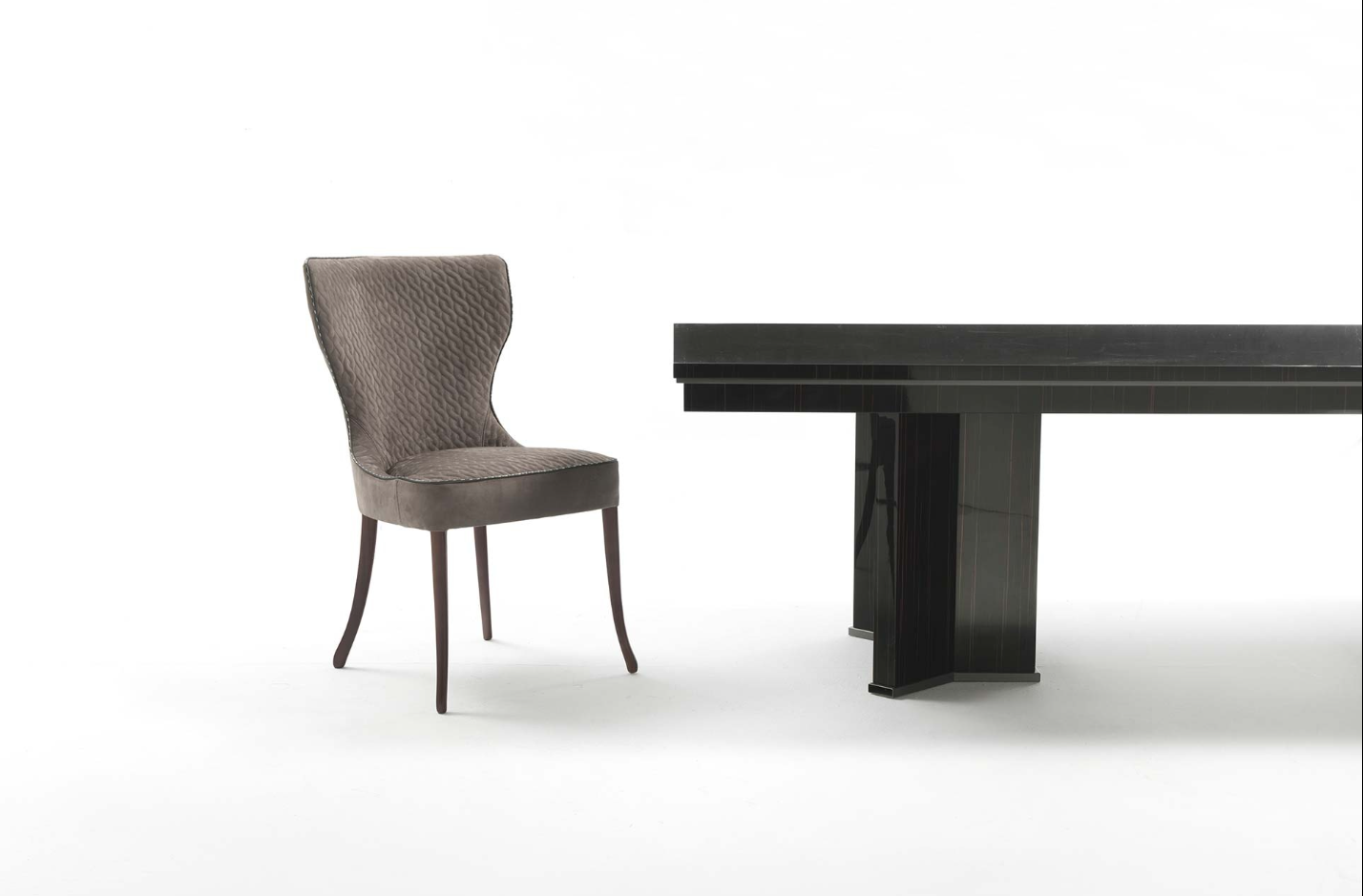 华体会(中国) - 坐具|餐椅|办公家具|设计师家具|Adda 餐椅