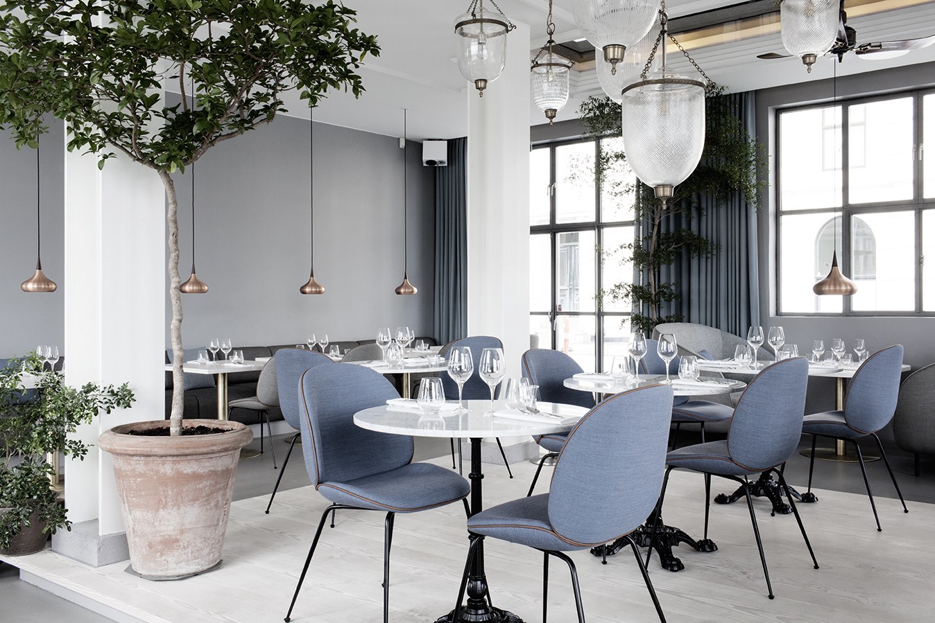 华体会(中国) - 坐具|餐椅|办公家具|设计师家具|甲壳虫餐椅