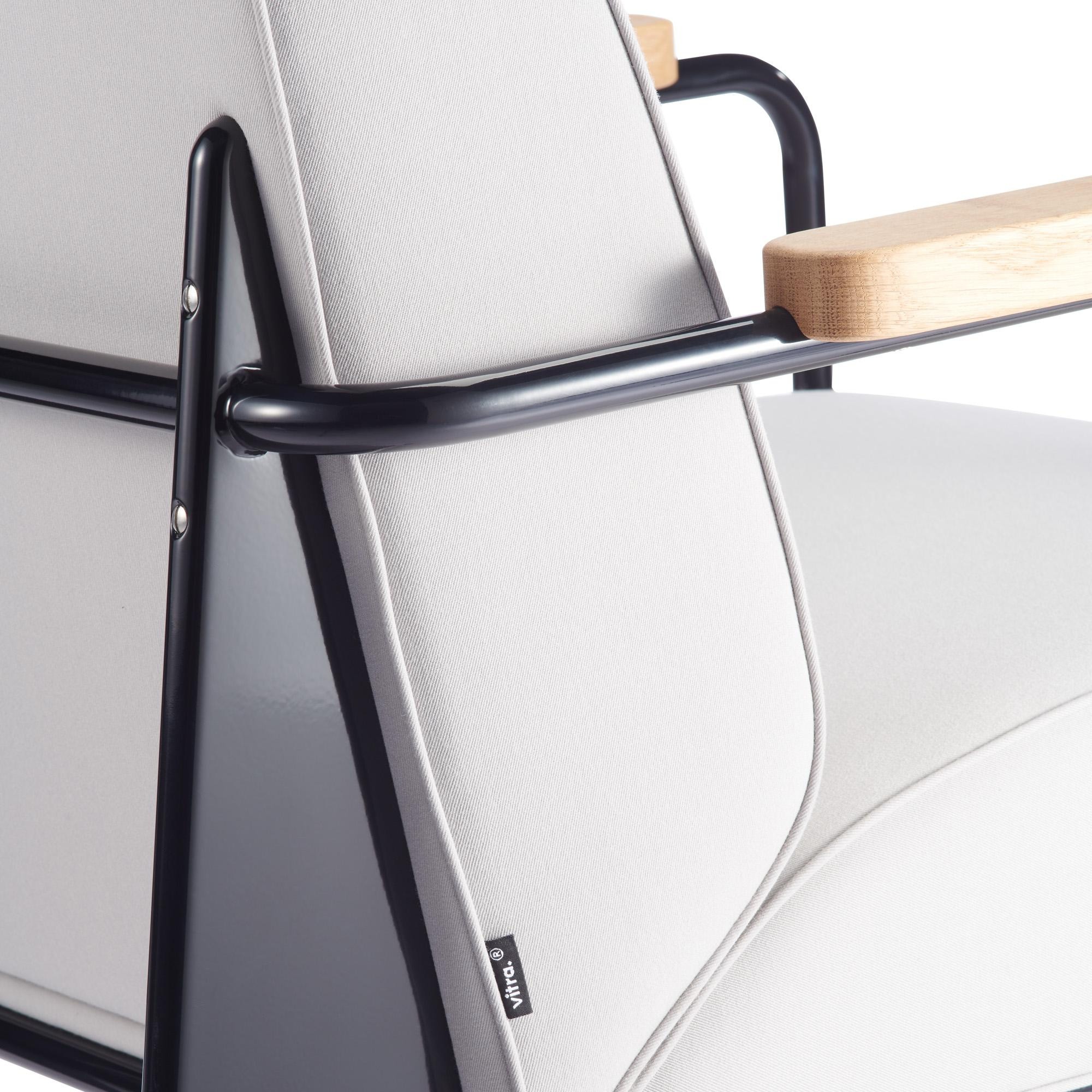 华体会(中国) - 坐具|休闲椅|办公家具|设计师家具|Fauteuil de Salon