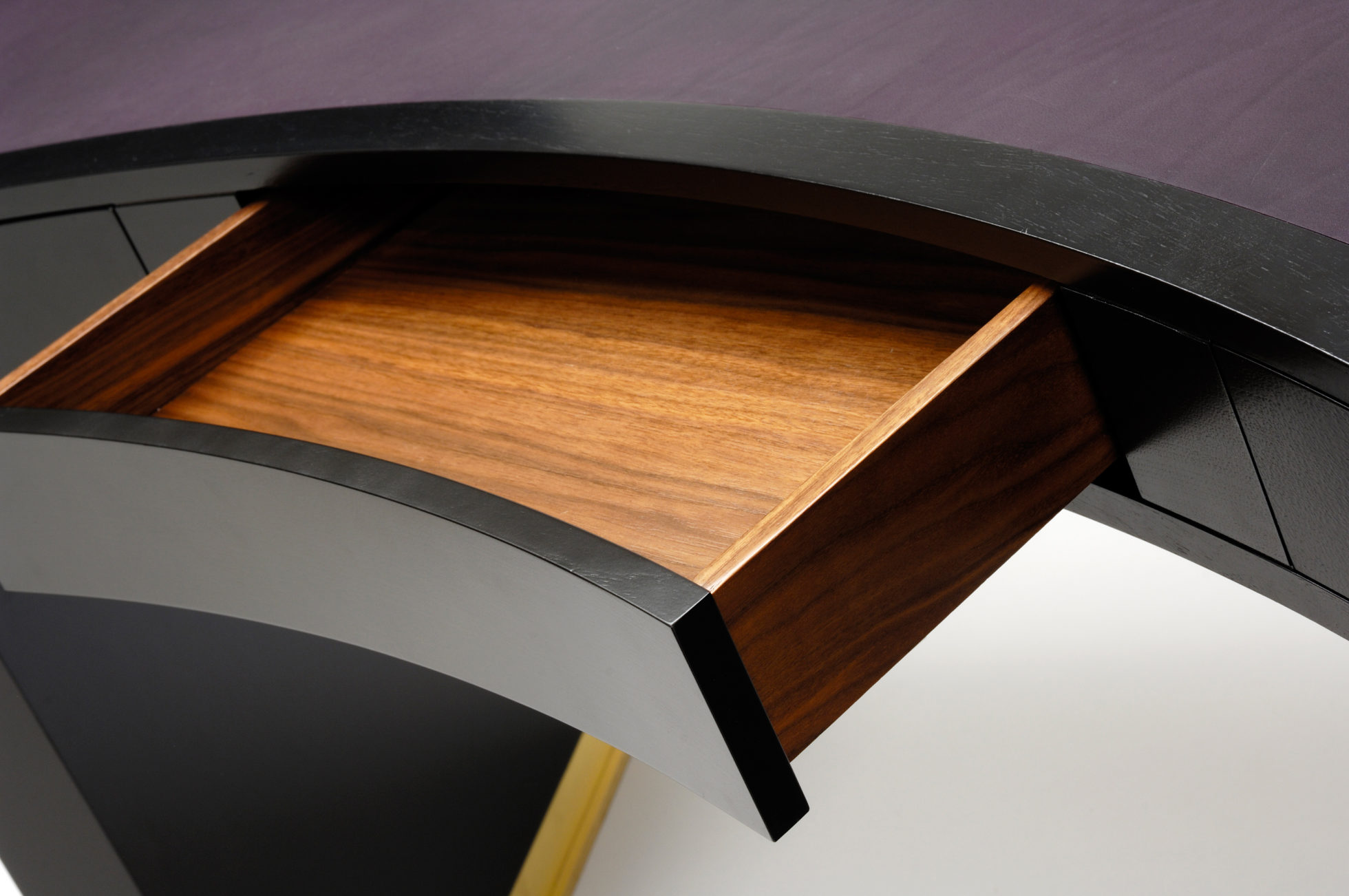 华体会(中国) - 桌几|办公桌|办公家具|设计师家具|azimuth desk 桌子