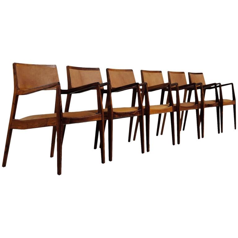 华体会(中国) - 坐具|餐椅|办公家具|设计师家具|risom 椅子