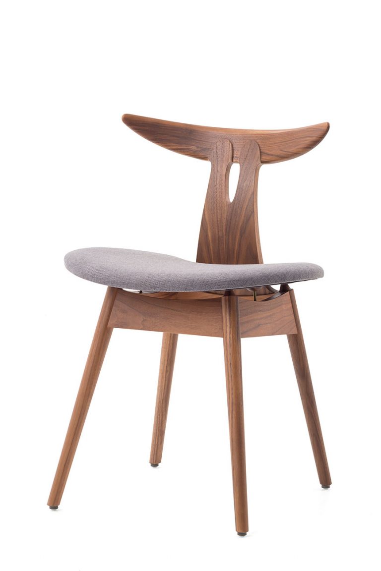 华体会(中国) - 坐具|餐椅|办公家具|设计师家具|鹿角椅