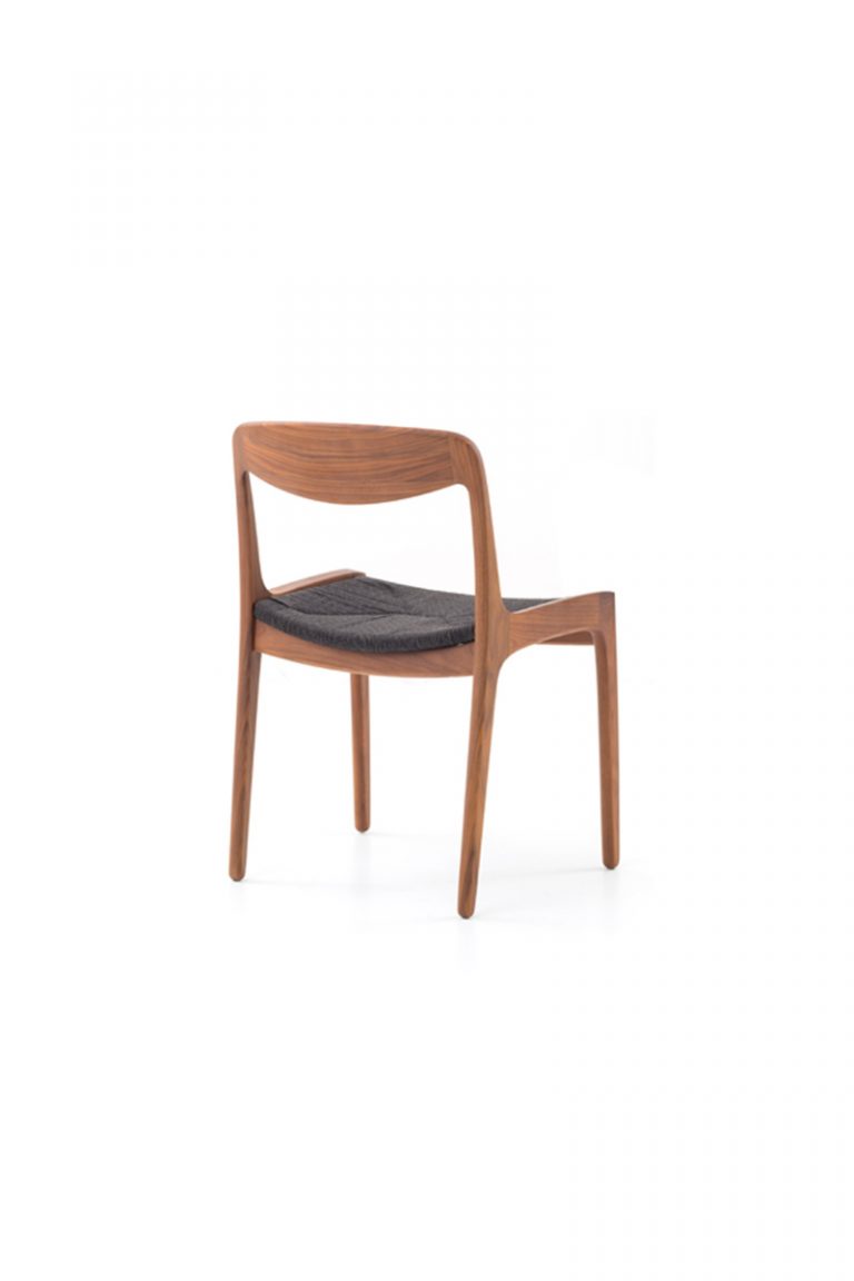 华体会(中国) - 坐具|餐椅|办公家具|设计师家具|教堂椅