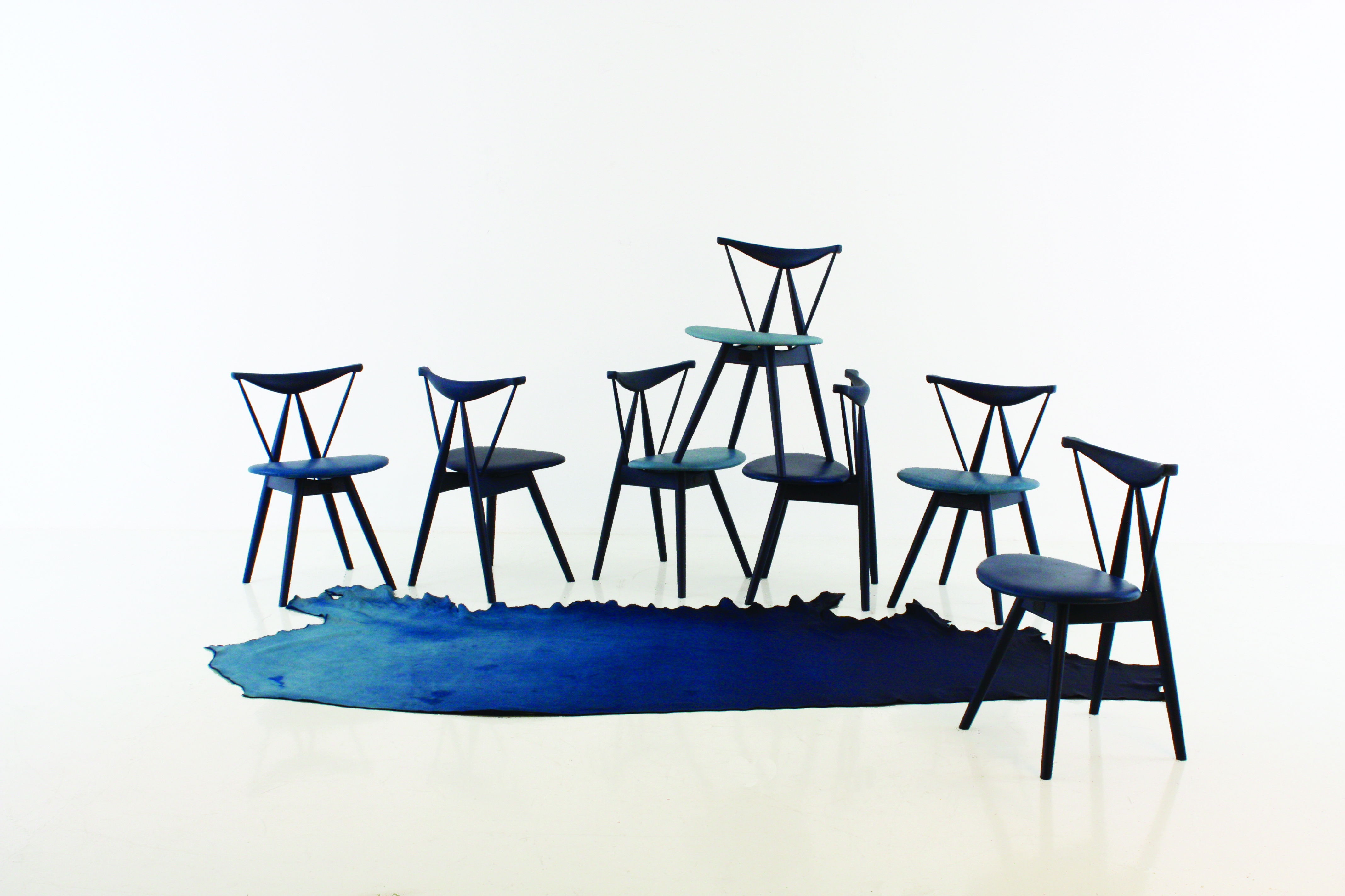 华体会(中国) - 坐具|餐椅|办公家具|设计师家具|Piano Chair