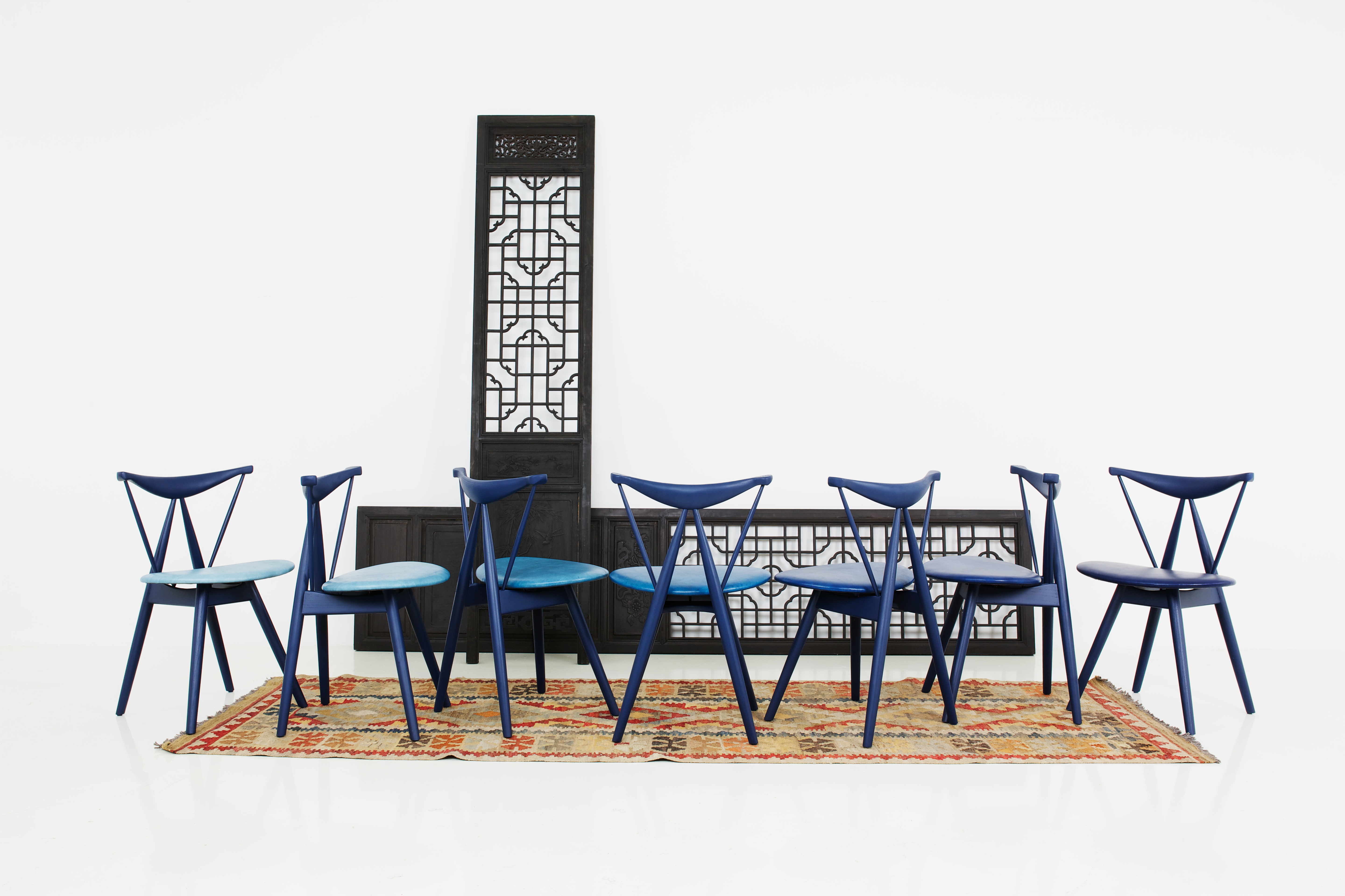 华体会(中国) - 坐具|餐椅|办公家具|设计师家具|Piano Chair