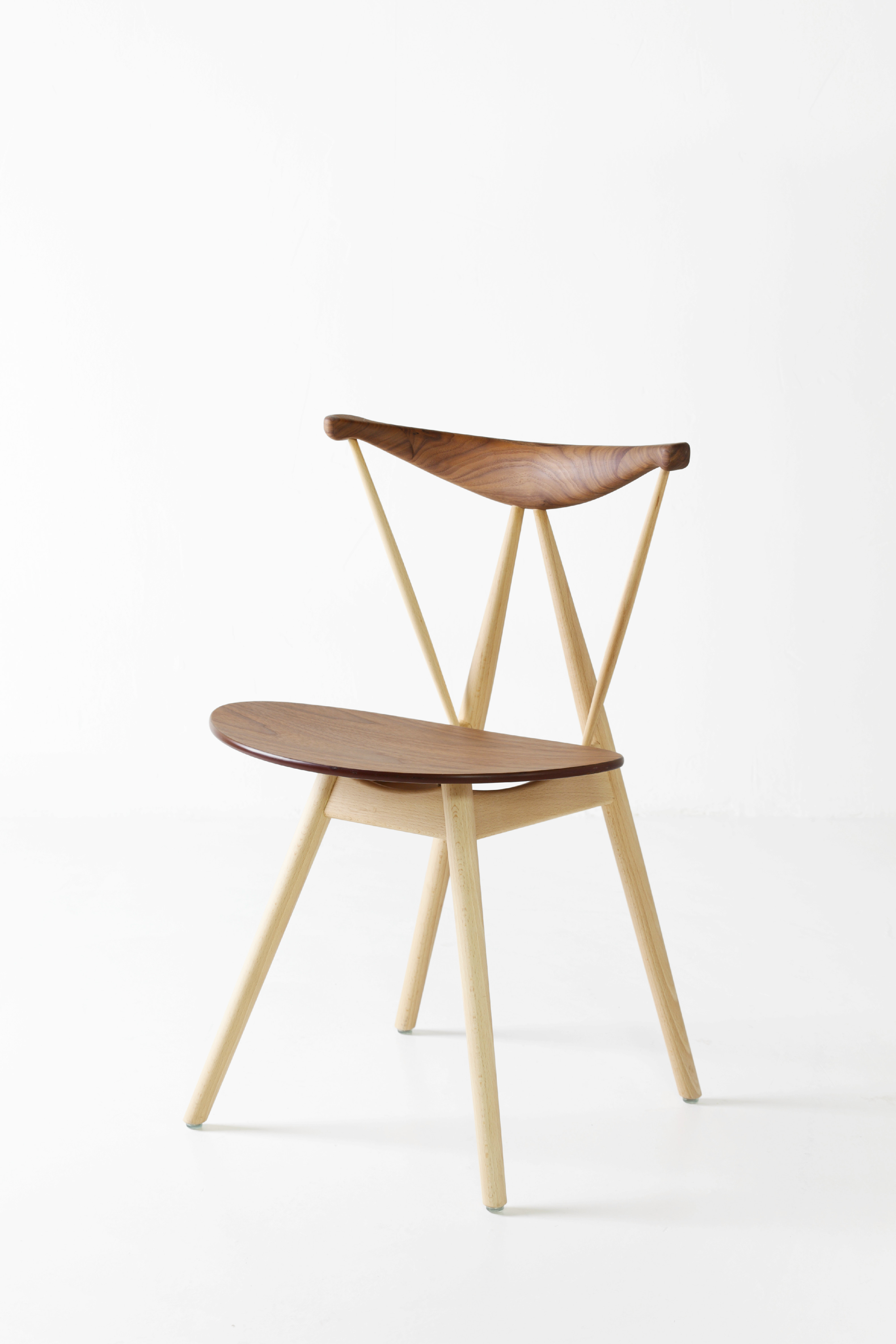 华体会(中国) - 坐具|餐椅|办公家具|设计师家具|Piano Chair