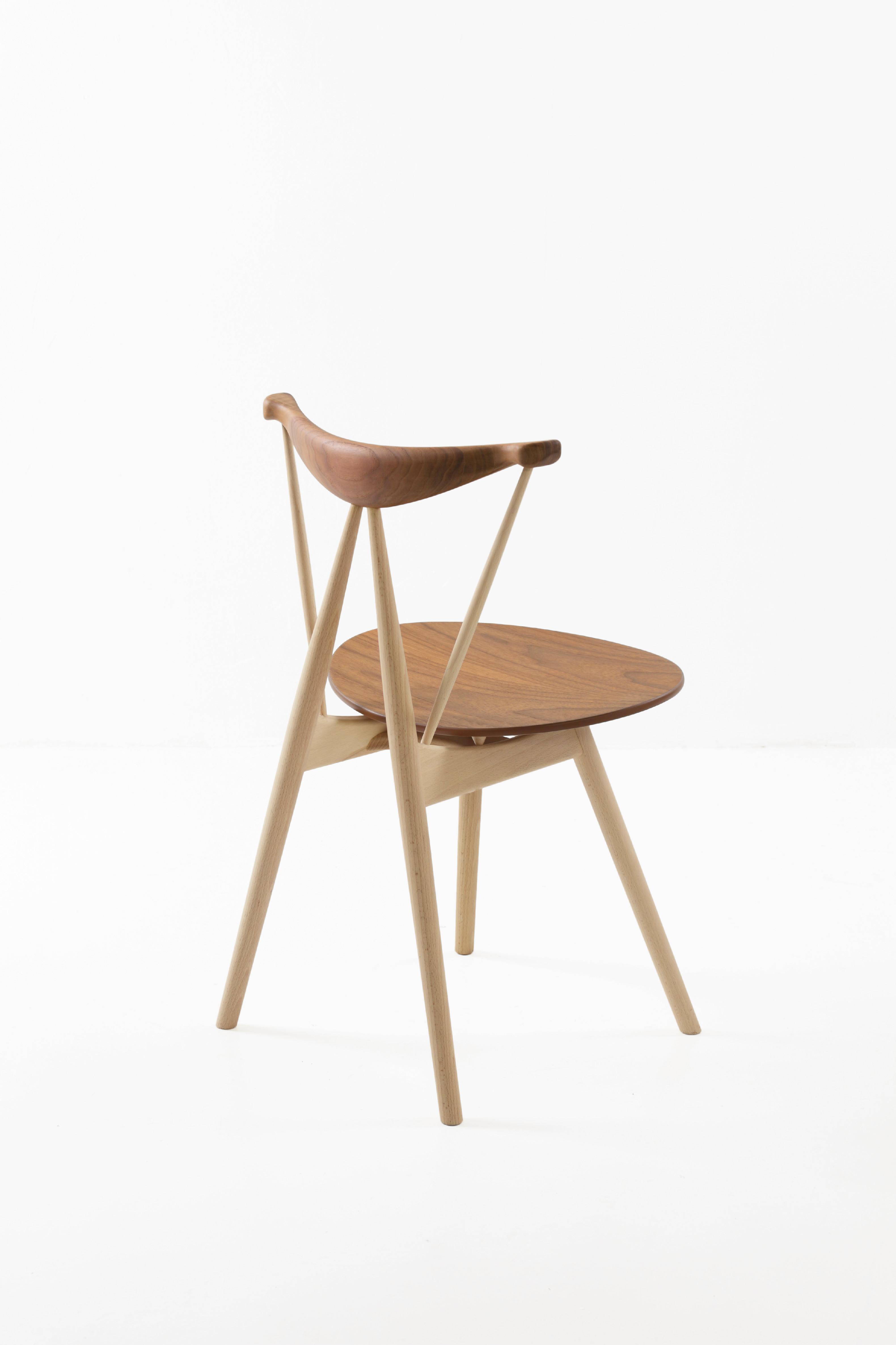 华体会(中国) - 坐具|餐椅|办公家具|设计师家具|Piano Chair