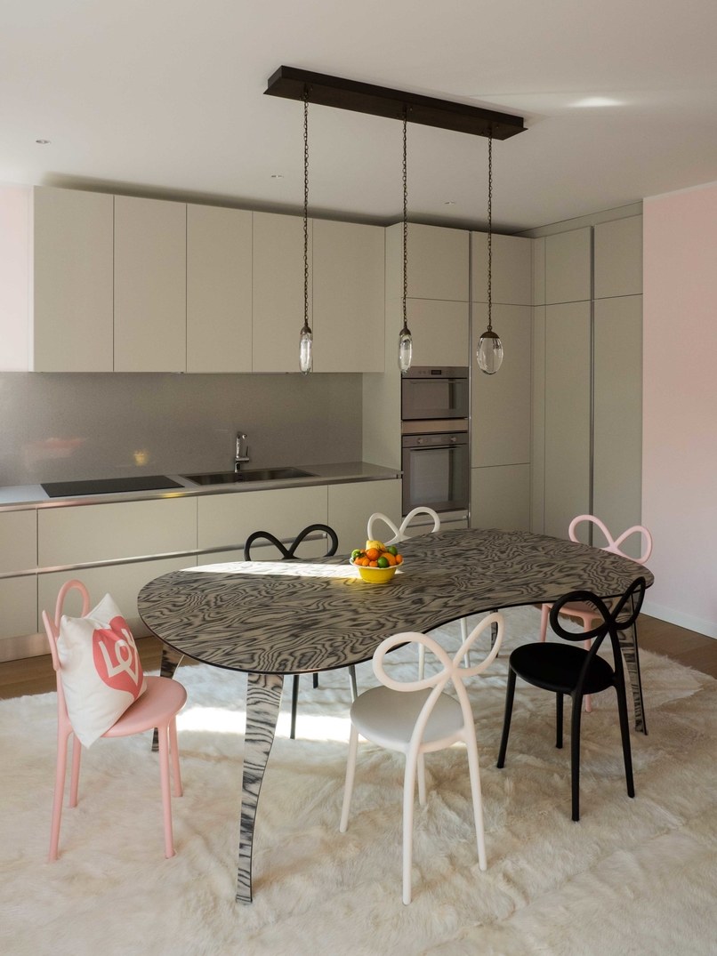 华体会(中国) - 坐具|餐椅|办公家具|设计师家具|缎带餐椅