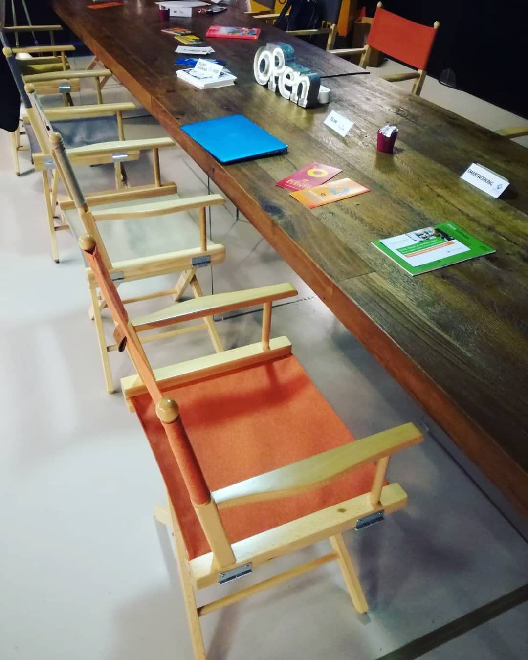 华体会(中国) - 坐具|休闲椅|办公家具|设计师家具|导演椅