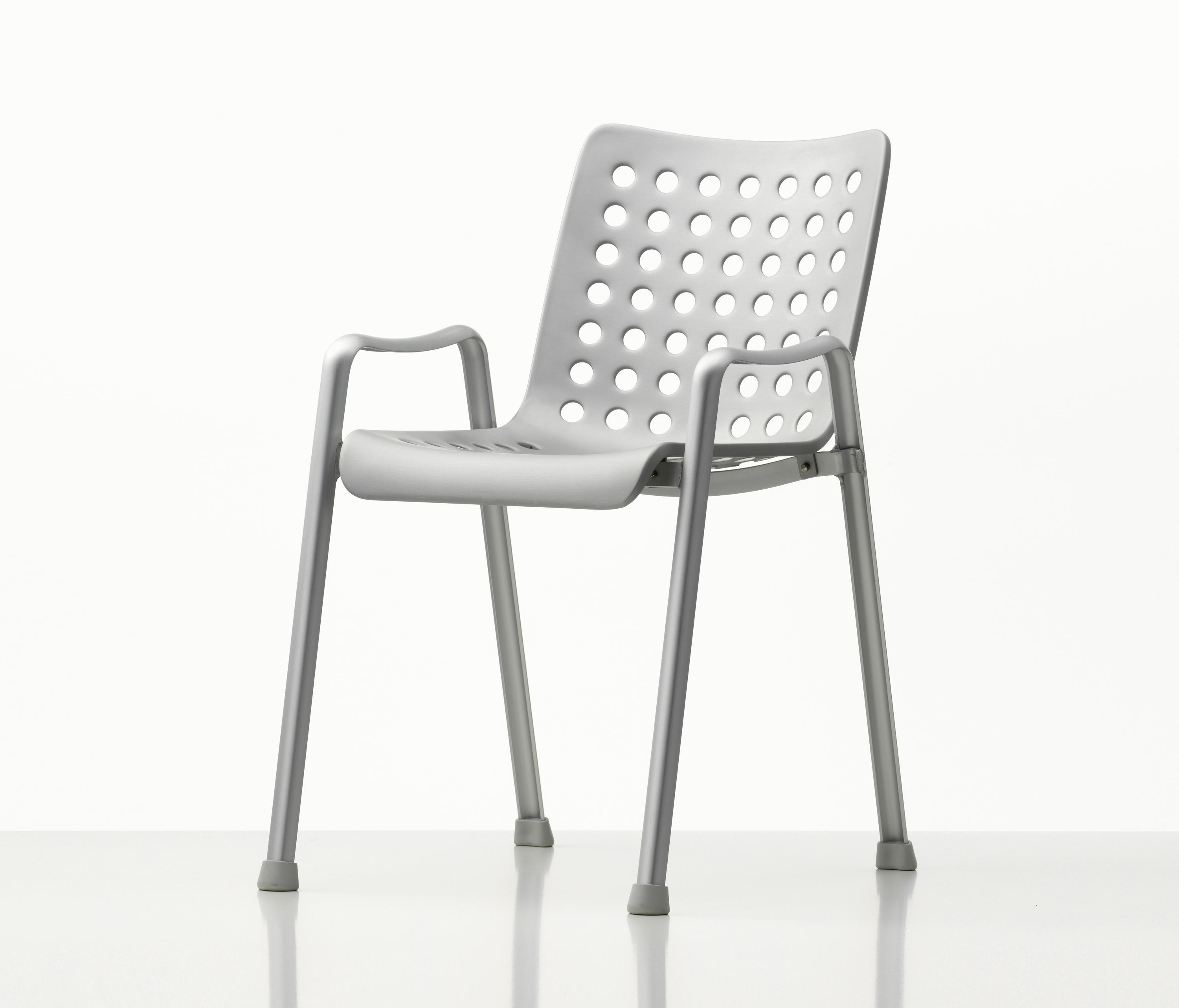 华体会(中国) - 坐具|餐椅|办公家具|设计师家具|兰迪户外餐椅