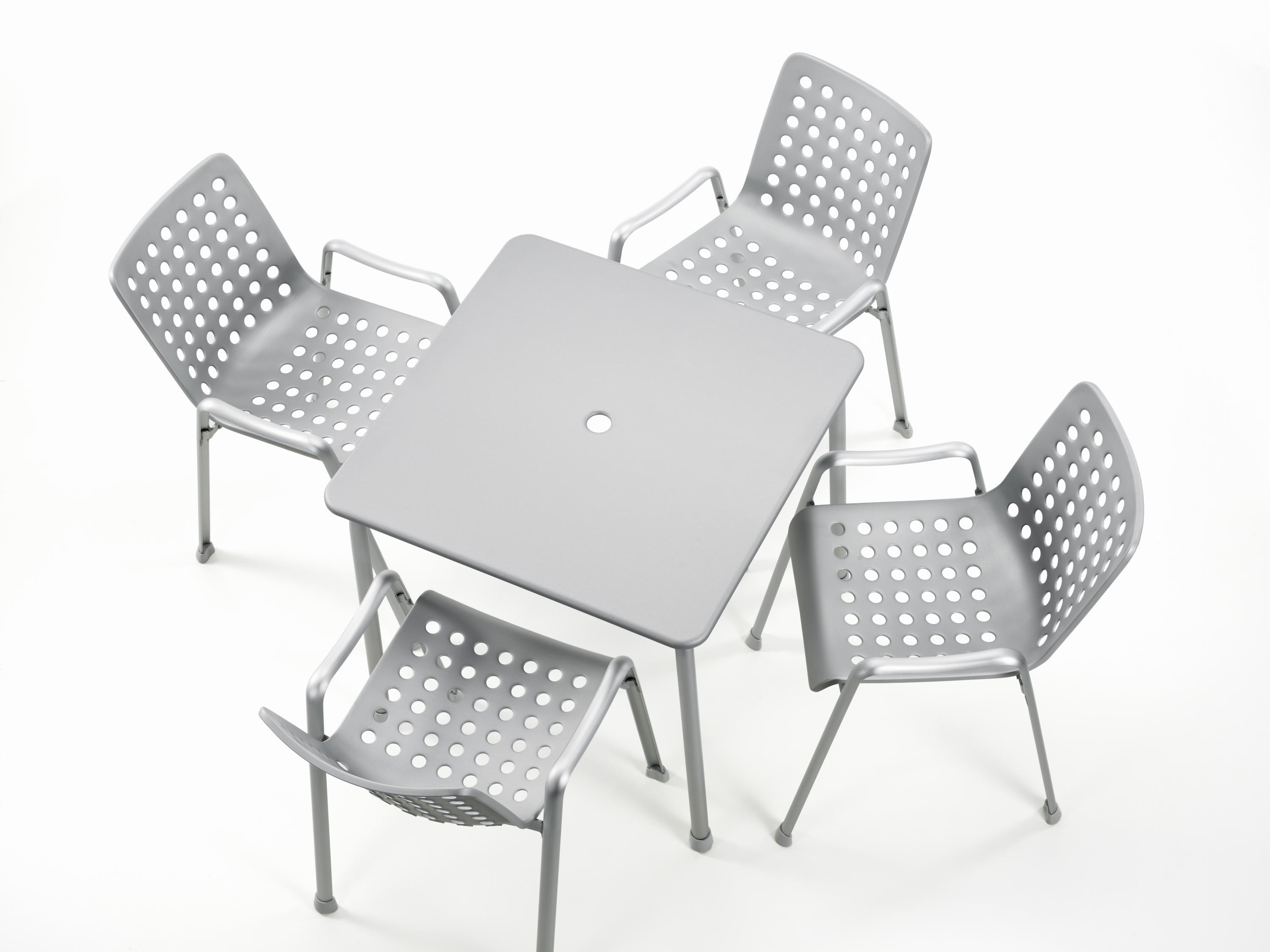 华体会(中国) - 坐具|餐椅|办公家具|设计师家具|兰迪户外餐椅