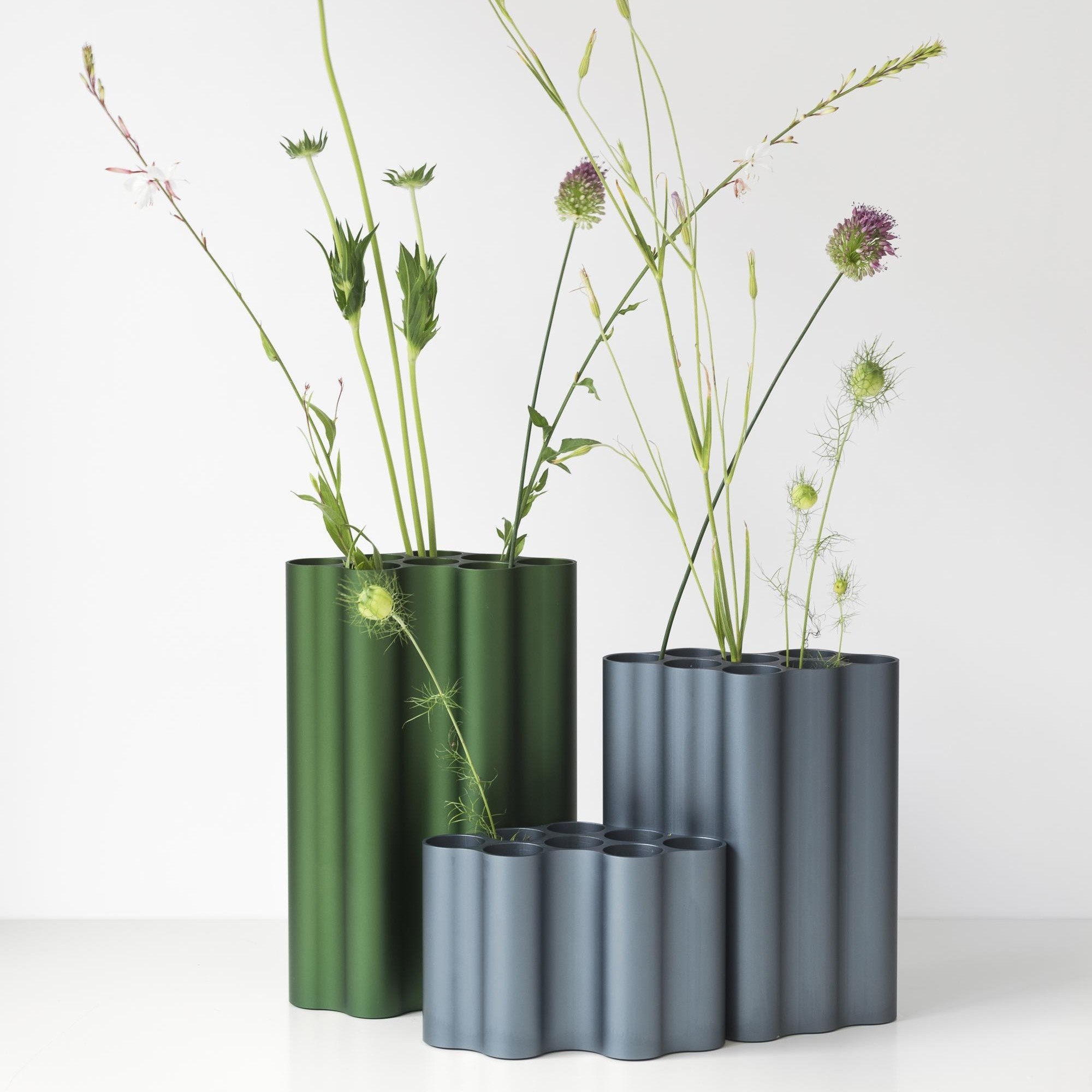 华体会(中国) - 附件|花器|办公家具|设计师家具|云朵花瓶