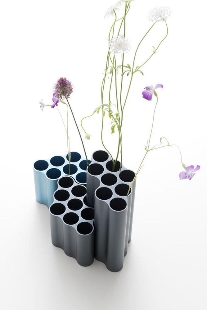 华体会(中国) - 附件|花器|办公家具|设计师家具|云朵花瓶