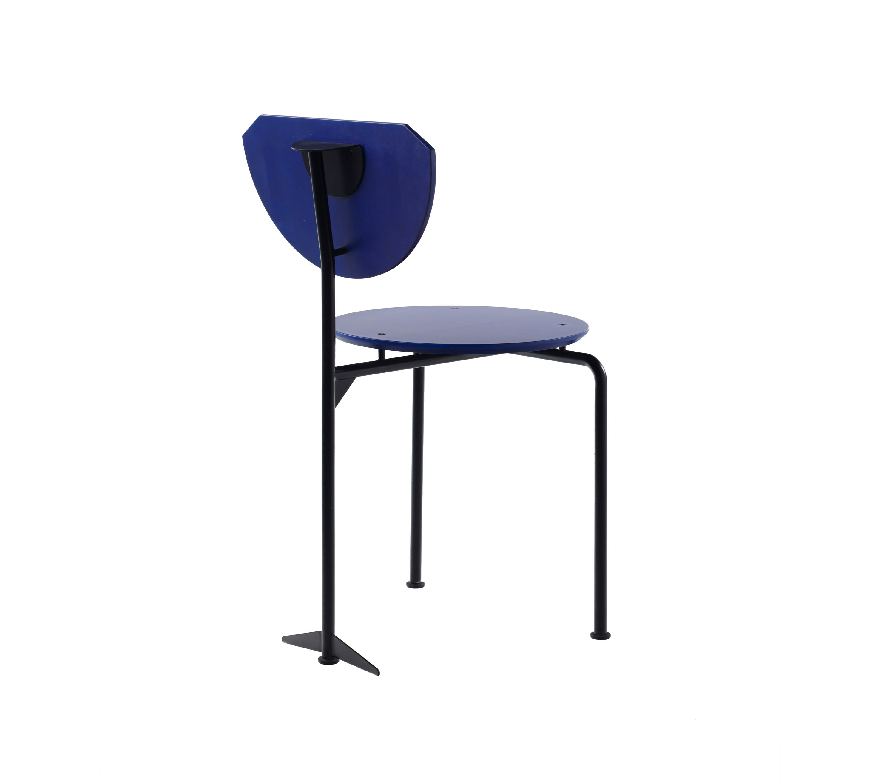 华体会(中国) - 坐具|餐椅|办公家具|设计师家具|卡罗三字椅