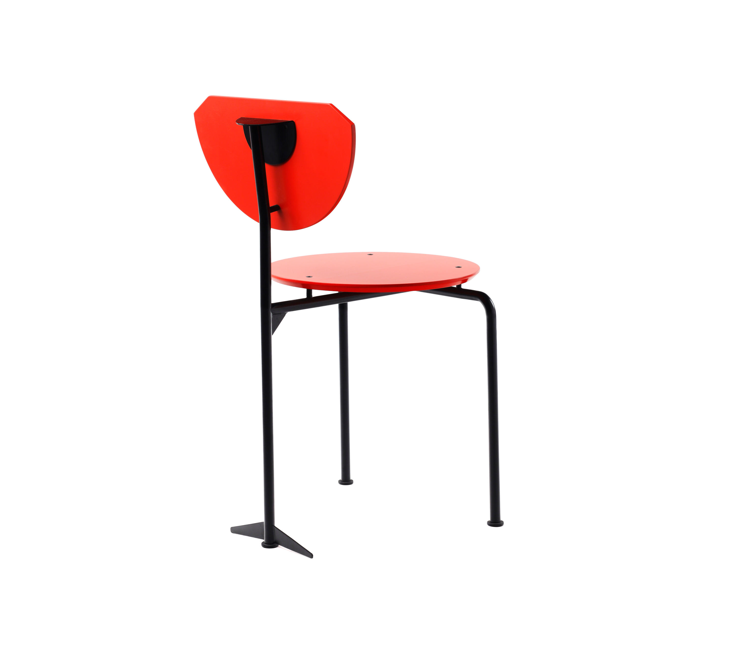 华体会(中国) - 坐具|餐椅|办公家具|设计师家具|卡罗三字椅