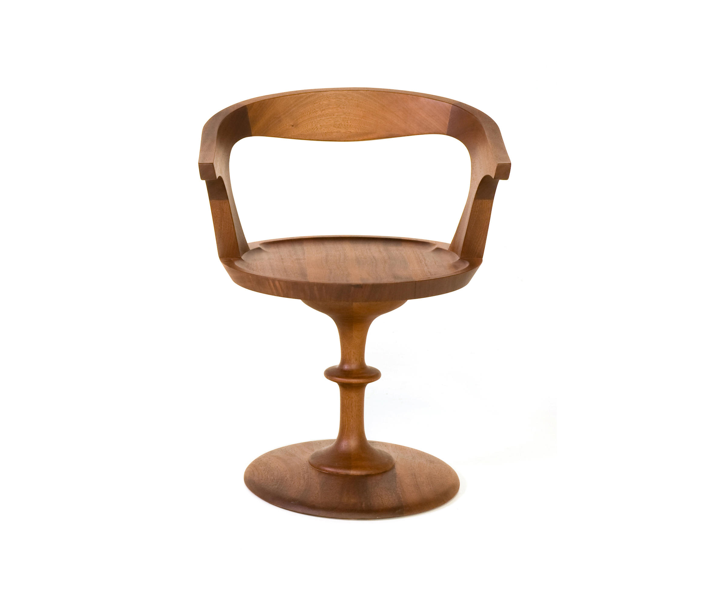 [华体会(中国) - 坐具|餐椅|办公家具|设计师家具|New Legacy Donna Chair]