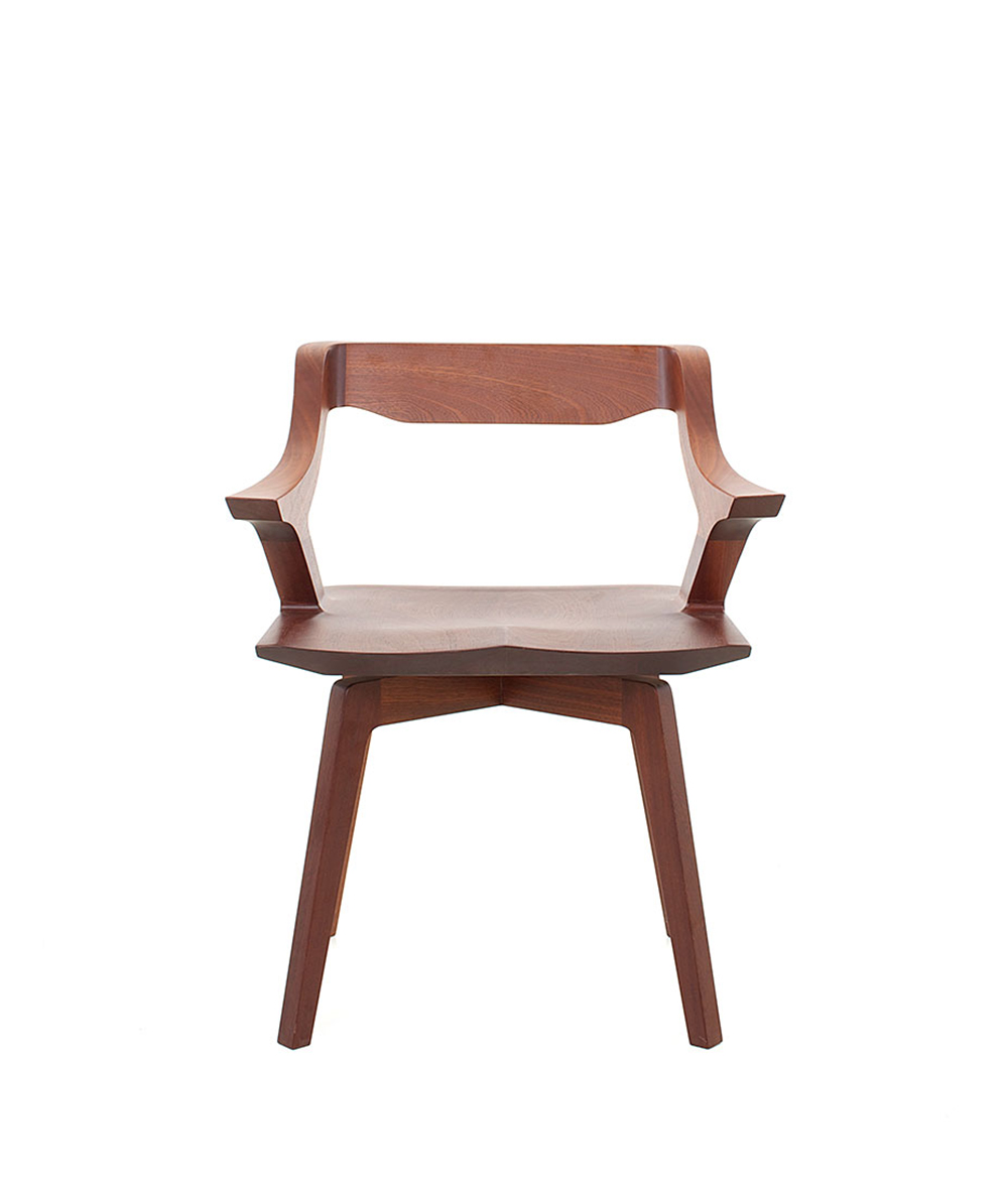 华体会(中国) - 坐具|餐椅|办公家具|设计师家具|New Legacy Donna Chair