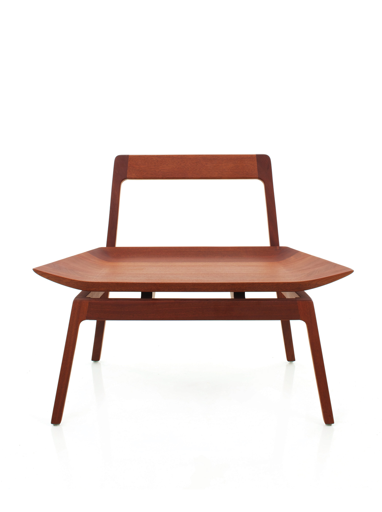 华体会(中国) - 坐具|餐椅|办公家具|设计师家具|New Legacy Donna Chair