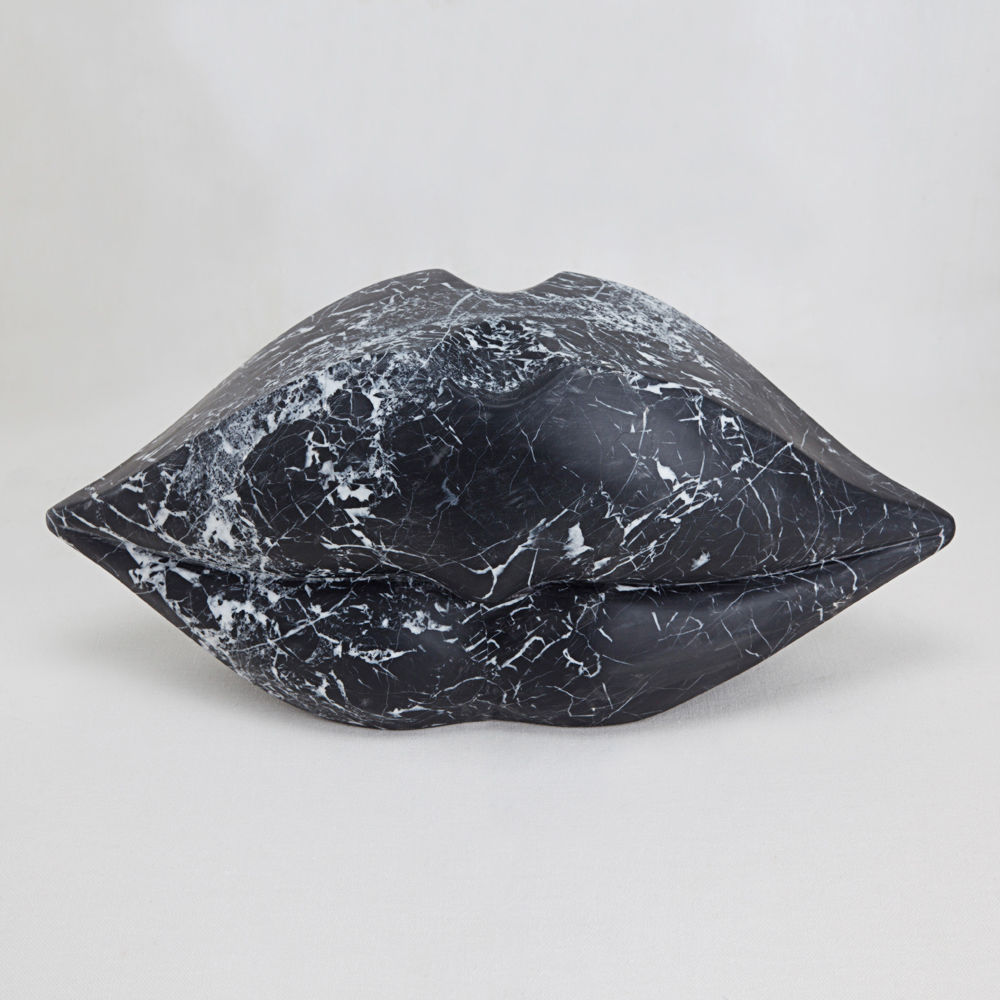 华体会(中国) - 附件|饰品|办公家具|设计师家具|经典之吻