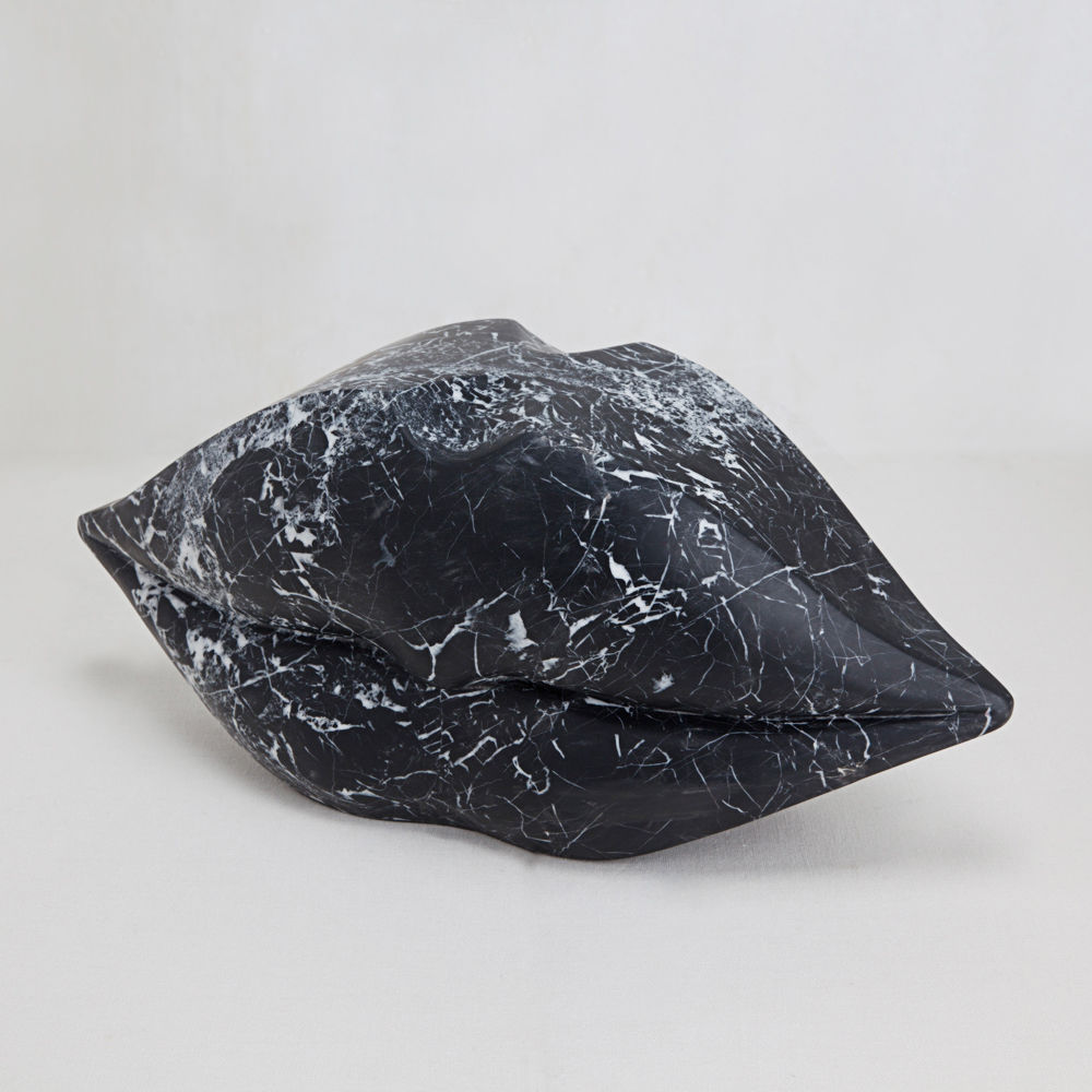 华体会(中国) - 附件|饰品|办公家具|设计师家具|经典之吻