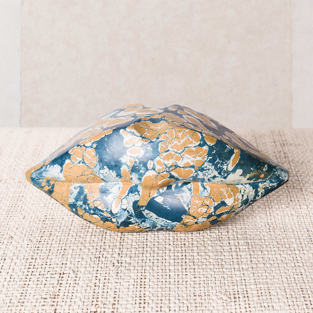 华体会(中国) - 附件|饰品|办公家具|设计师家具|经典之吻