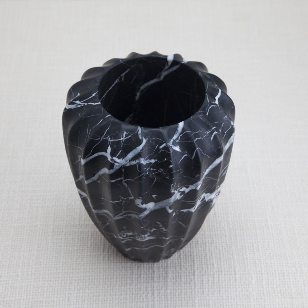华体会(中国) - 附件|花器|办公家具|设计师家具|凹槽花瓶