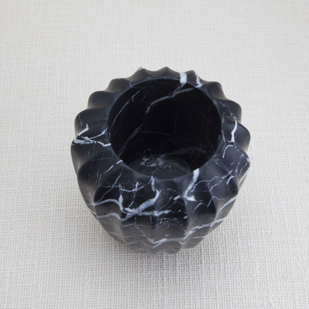 华体会(中国) - 附件|花器|办公家具|设计师家具|凹槽花瓶