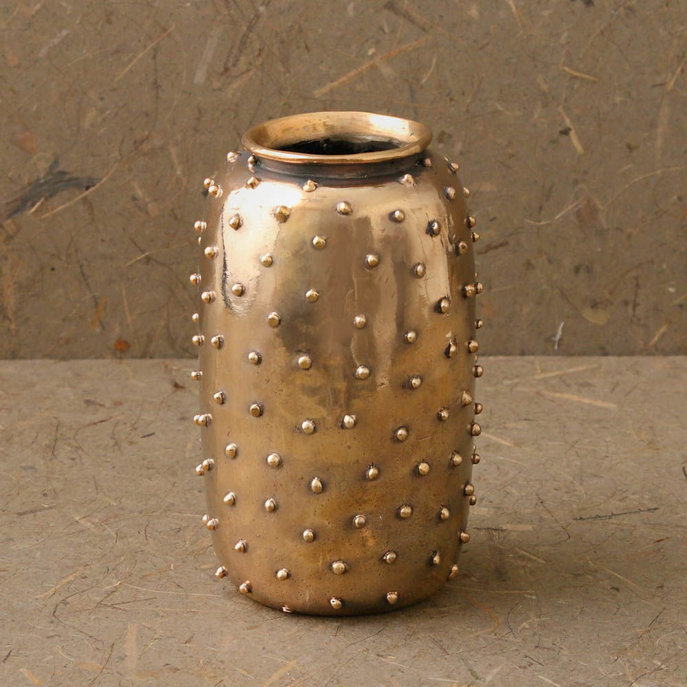 华体会(中国) - 附件|花器|办公家具|设计师家具|Studded花瓶