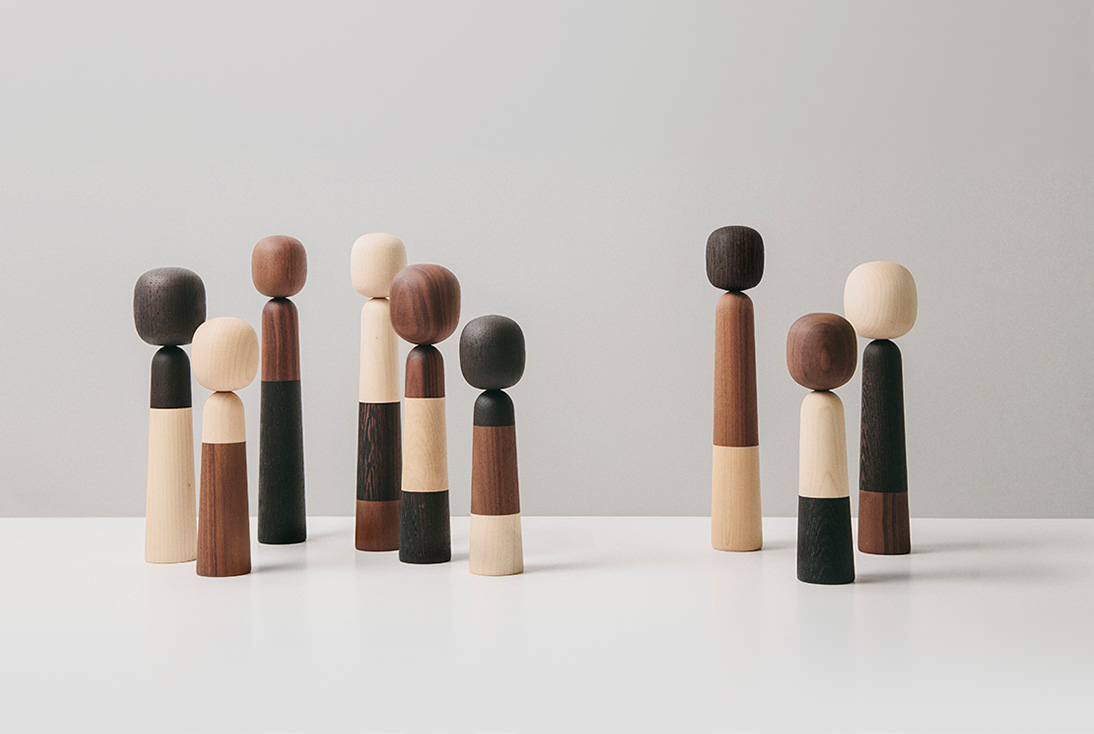 [华体会(中国) - 附件|饰品|办公家具|设计师家具|Family 家庭木偶饰品]