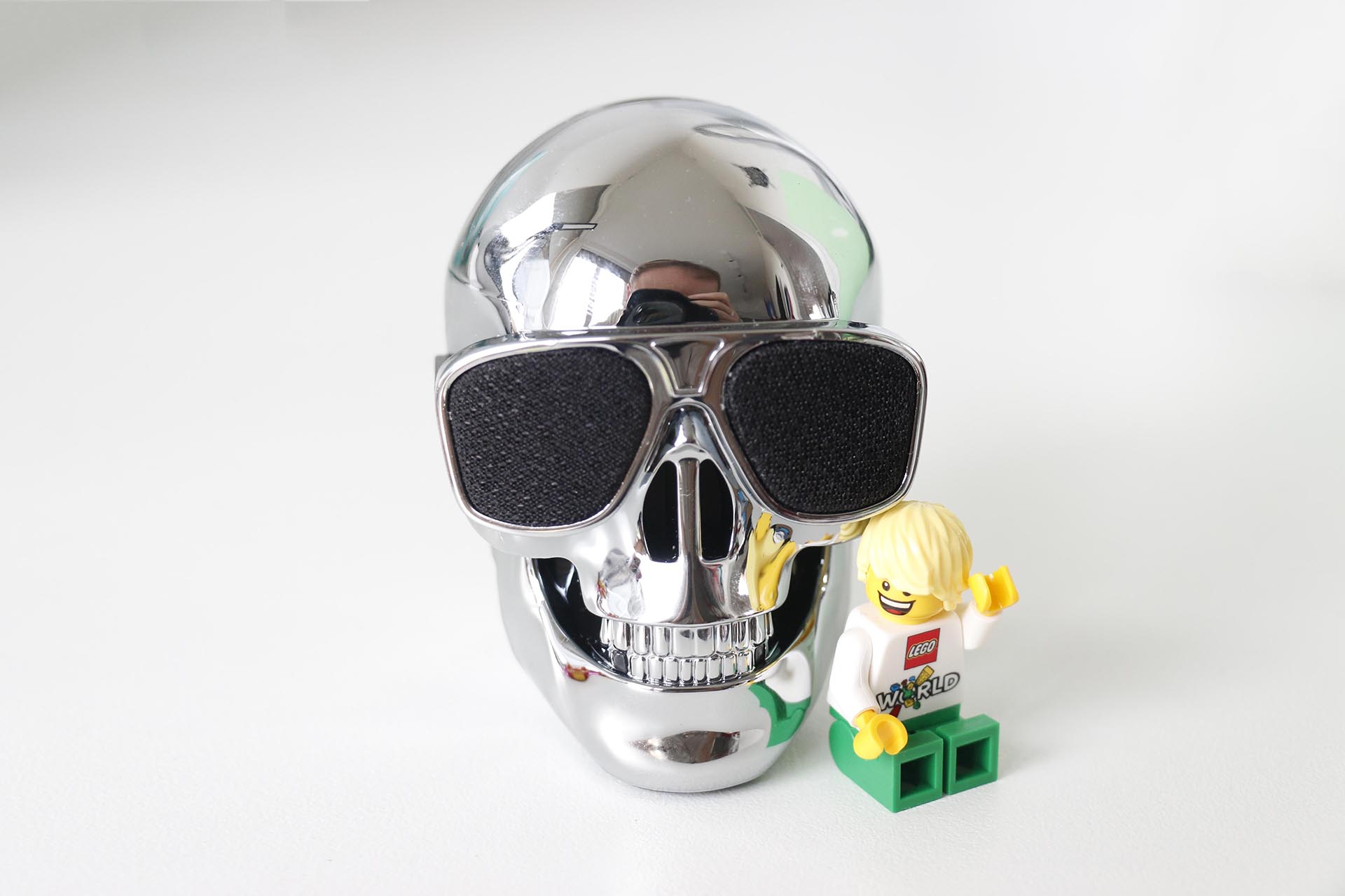 华体会(中国) - 附件|饰品|办公家具|设计师家具|AeroSkull Nano音箱