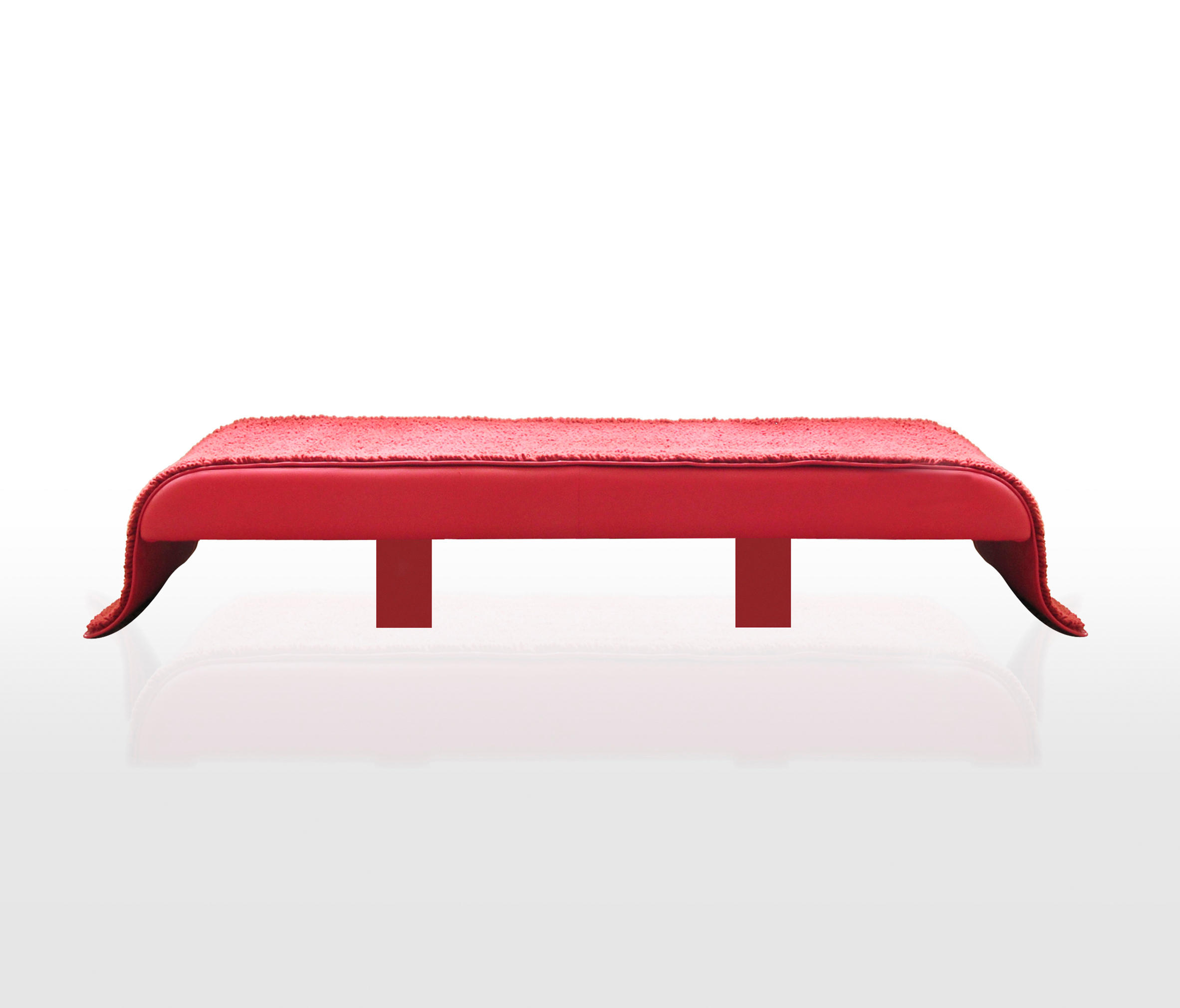 [华体会(中国) - 坐具|长凳|办公家具|设计师家具|飞毯矮凳]