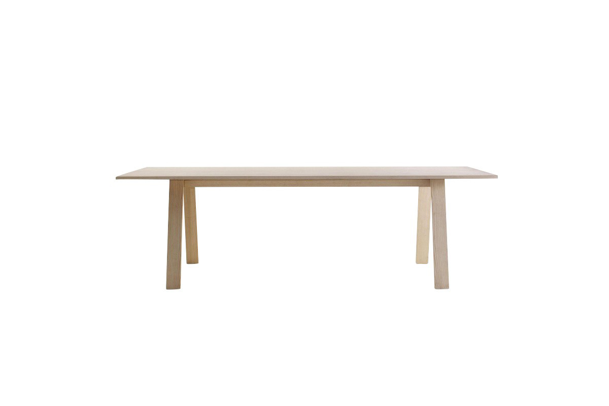 华体会(中国) - 桌几|餐桌|办公家具|设计师家具|Bac Tavoli