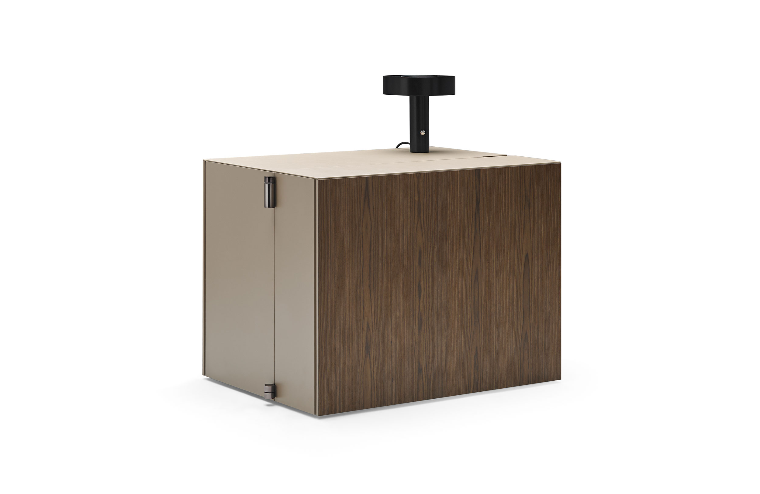 华体会(中国) - 桌几|办公桌|办公家具|设计师家具|CUBE 书桌