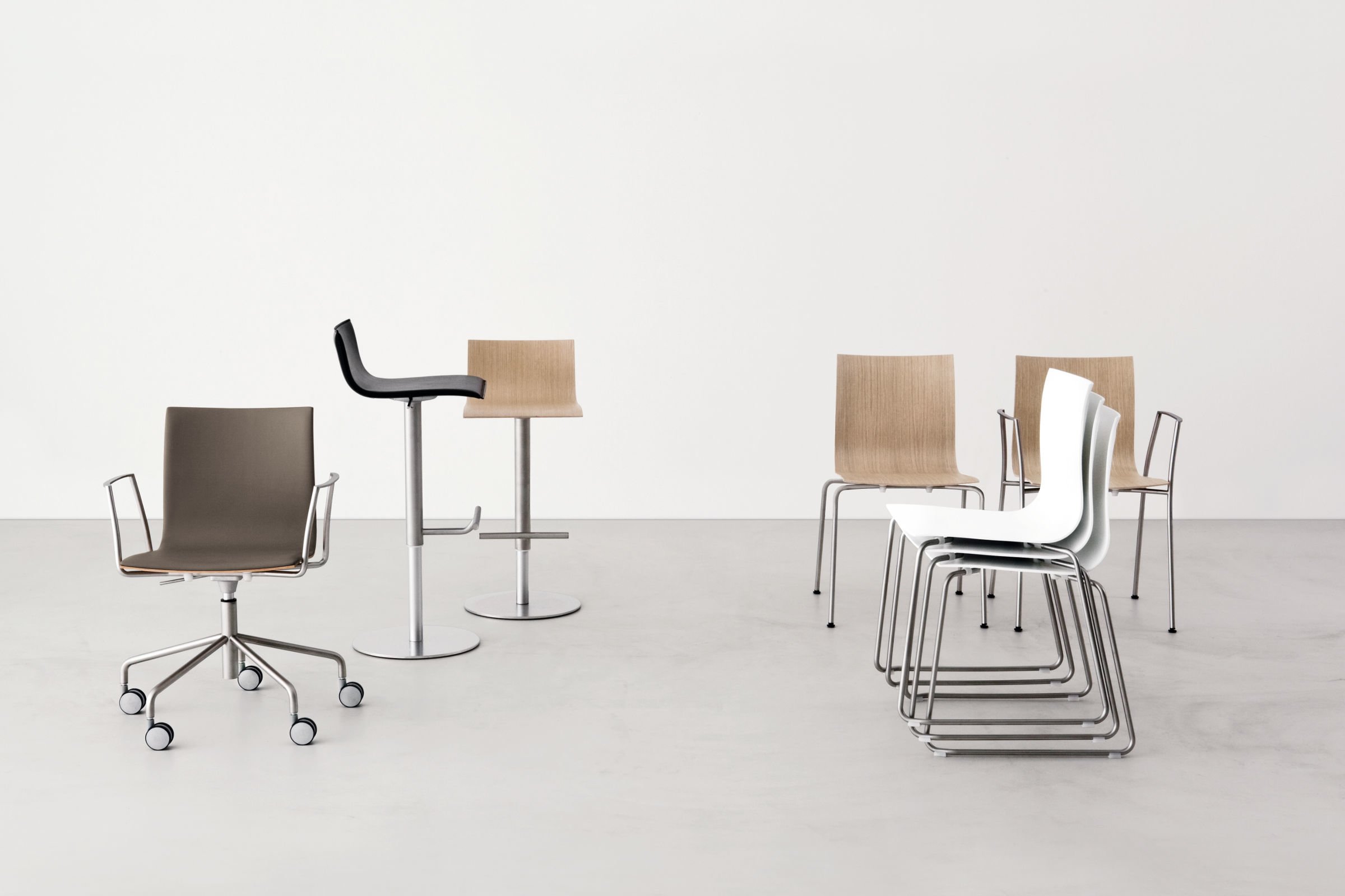 华体会(中国) - 坐具|餐椅|办公家具|设计师家具|Thin 餐椅/会客椅
