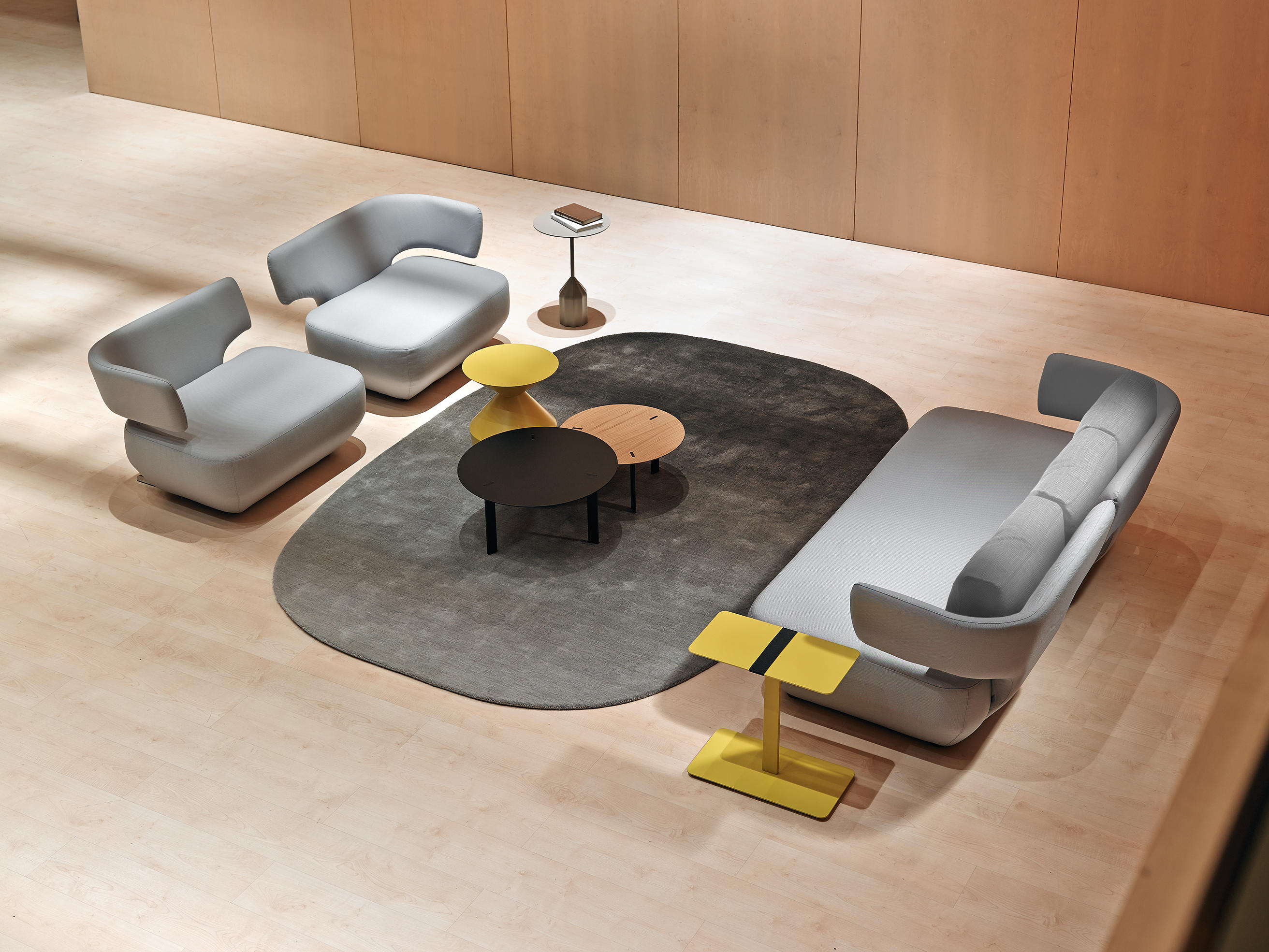 华体会(中国) - 桌几|茶几/边几|办公家具|设计师家具|SERRA 茶几/角几