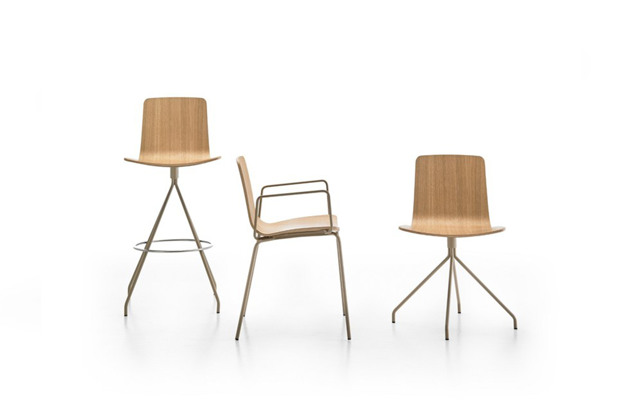 华体会(中国) - 坐具|吧椅/凳子|办公家具|设计师家具|Klip Stool 吧椅