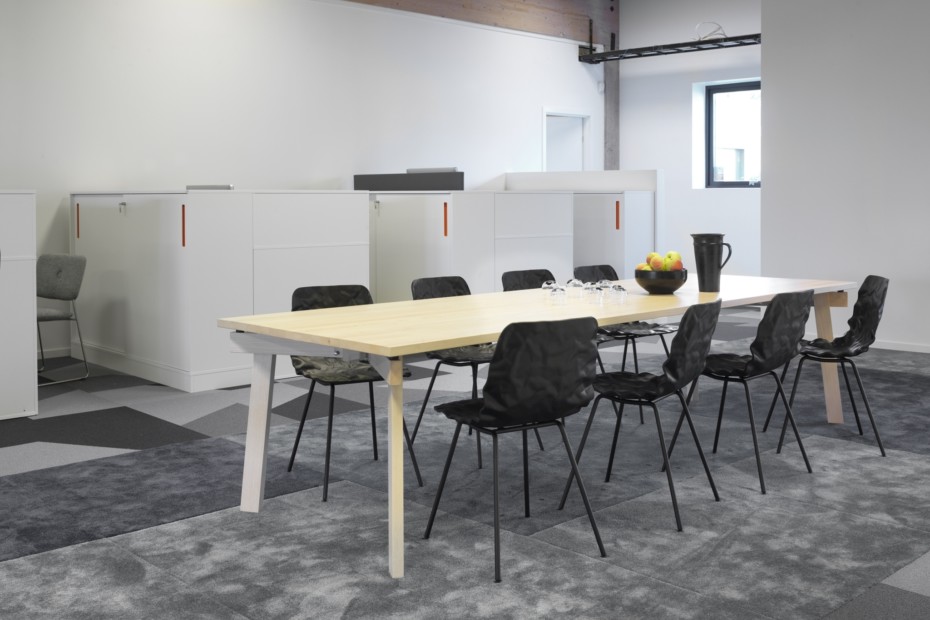 华体会(中国) - 坐具|餐椅|办公家具|设计师家具|Dent 餐椅/洽谈椅