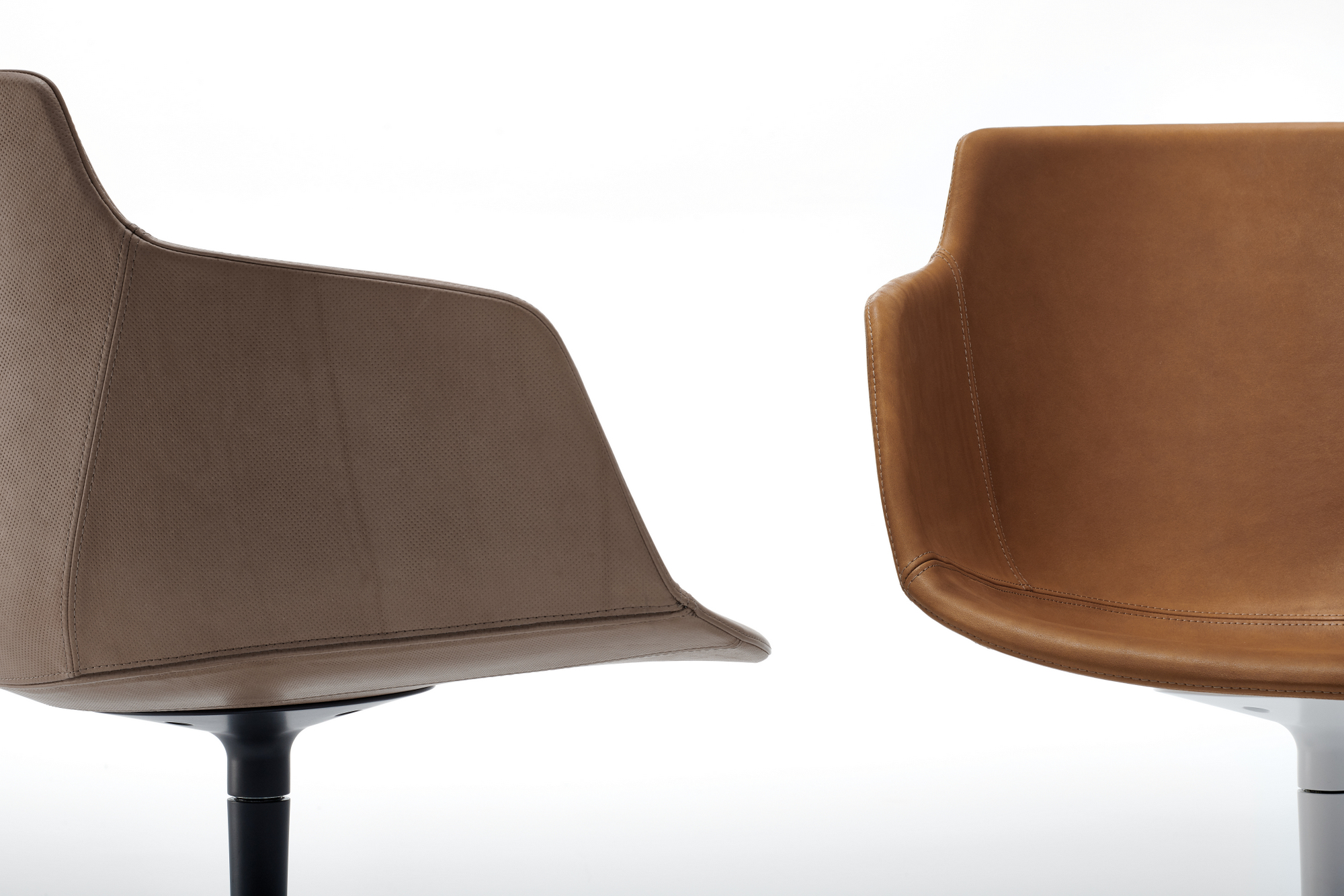 华体会(中国) - 坐具|餐椅|办公家具|设计师家具|FLOW LEATHER 洽谈椅/餐椅