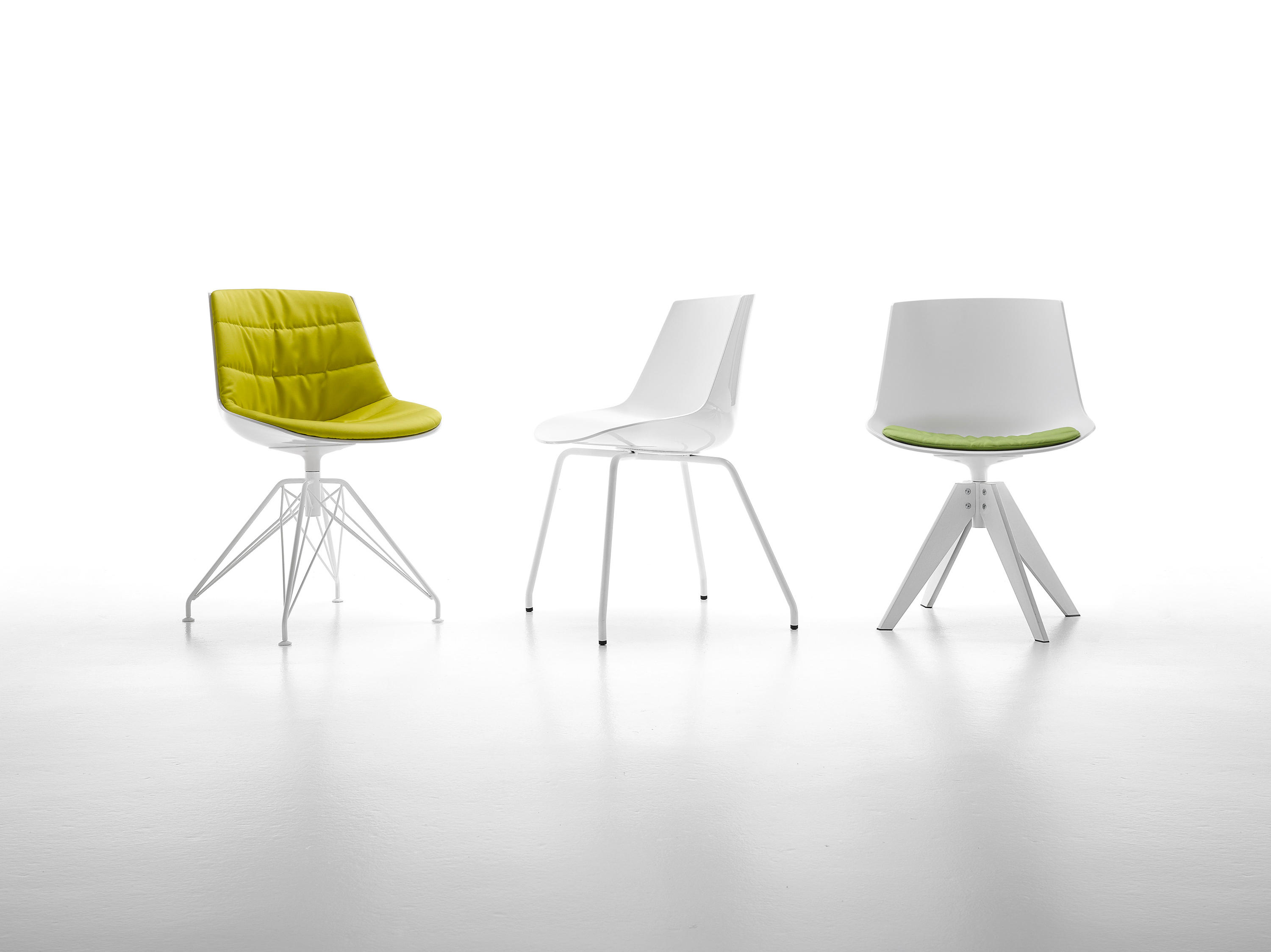 华体会(中国) - 坐具|餐椅|办公家具|设计师家具|FLOW CHAIR 洽谈椅/餐椅